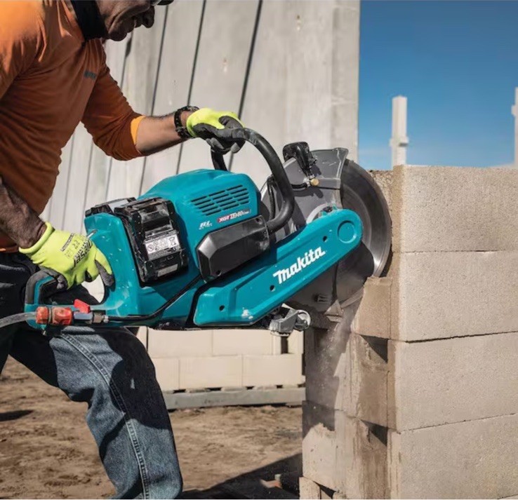 Makita (GEC01PL) 80V Max XGT (TOOL ONLY) Brushless 14 In. Power Cutter