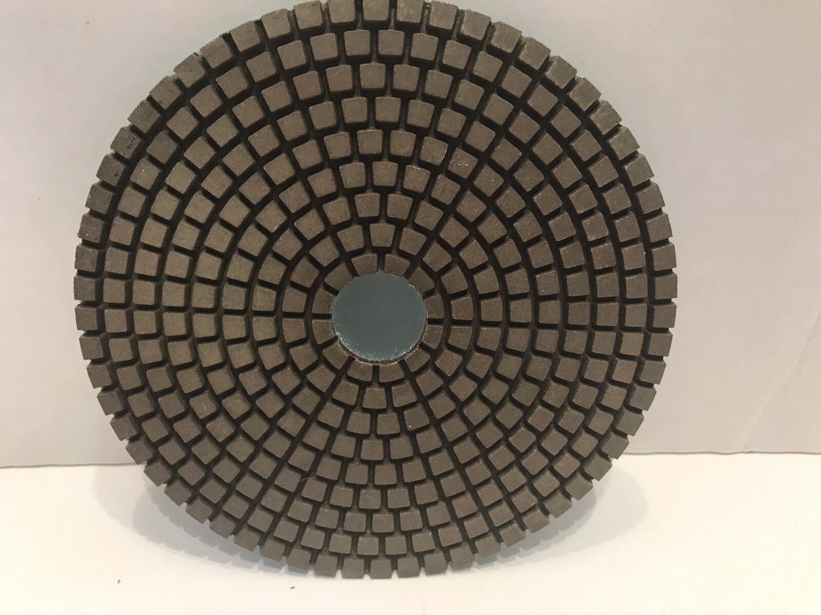 NATIONAL FLOORING EQUIPMENT # 9267-50 50 GRIT 5″ POLISHING PAD FOR CONCRETE