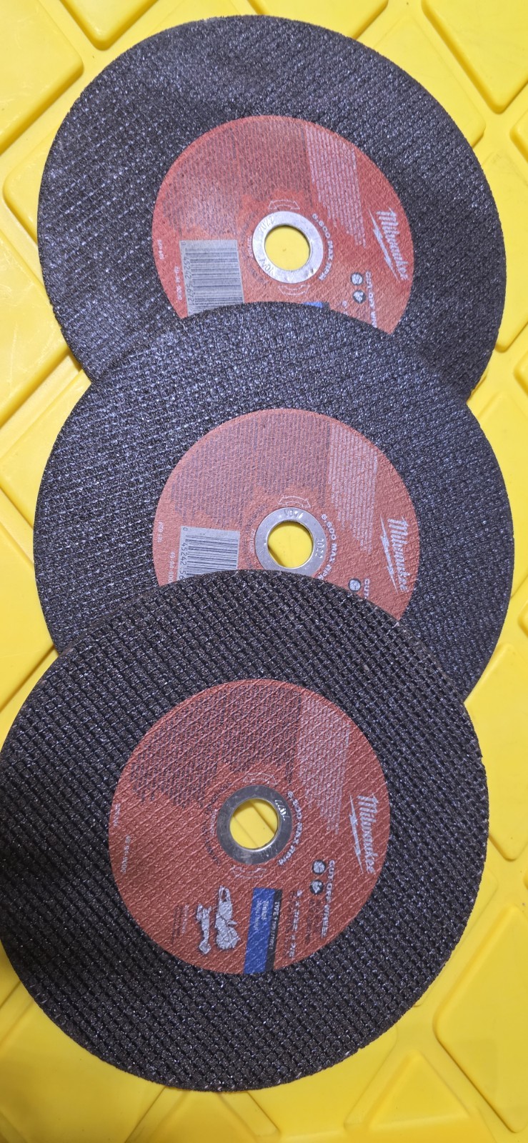 Milwaukee 49-94-9000 9″ X 3/32″ X 7/8″ METAL CUT-OFF WHEEL – (3Pack)
