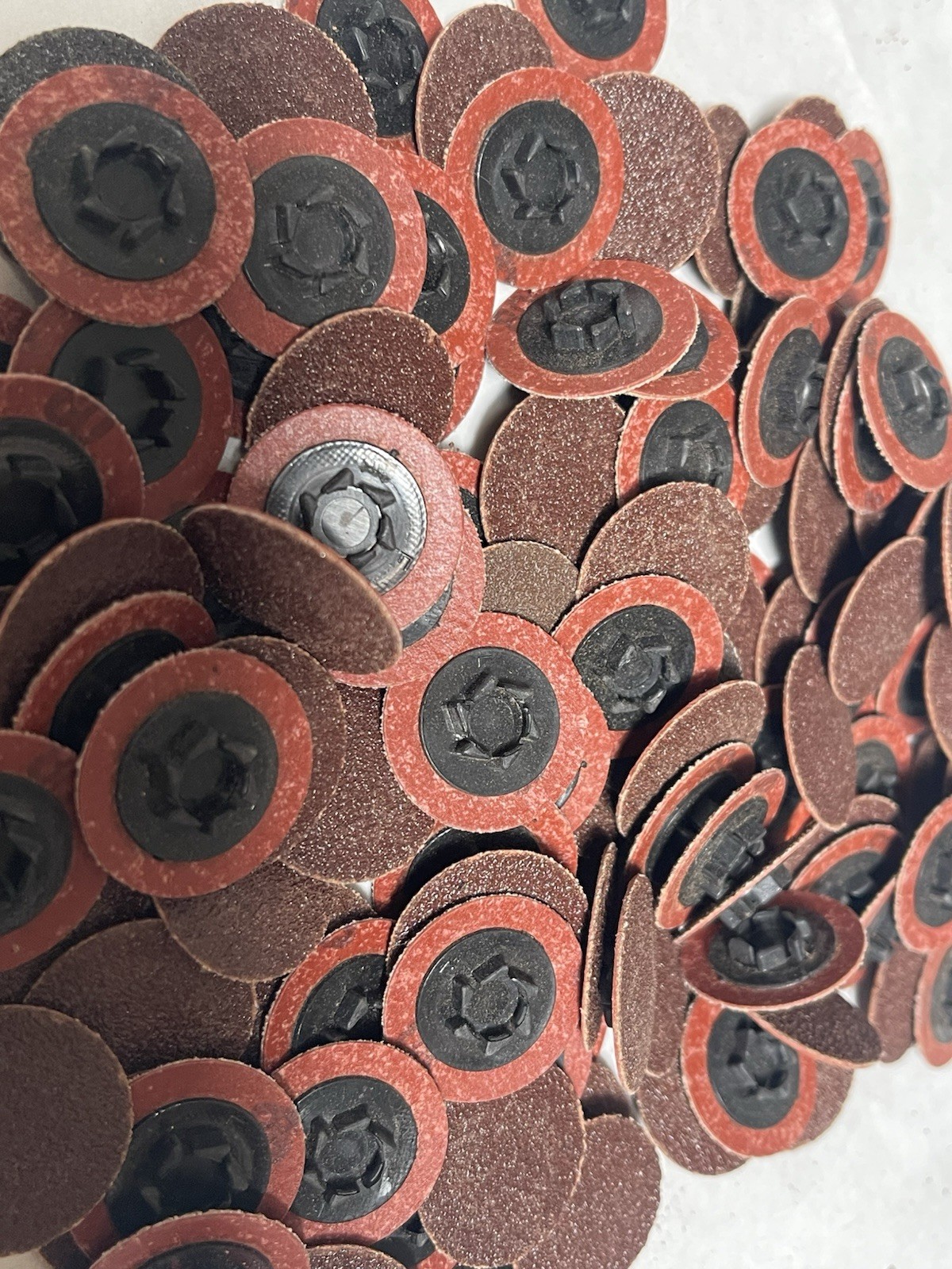 Assorted 1” Round Sanding Abrasive Paper Discs Quick-Change Sandpaper (26JL57)