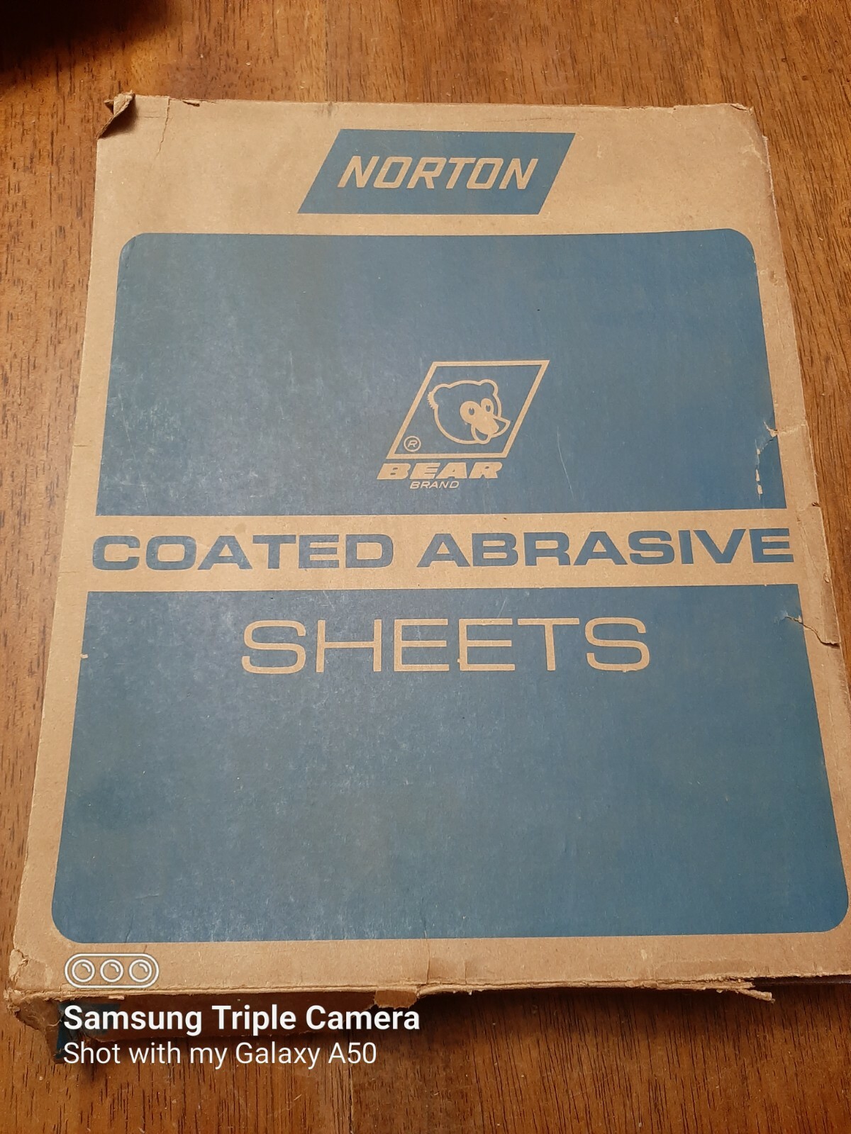 Norton BEAR BRAND COATED ABRASIVE SHEETS, 180 & 320 GRIT – 50 pack, some partial