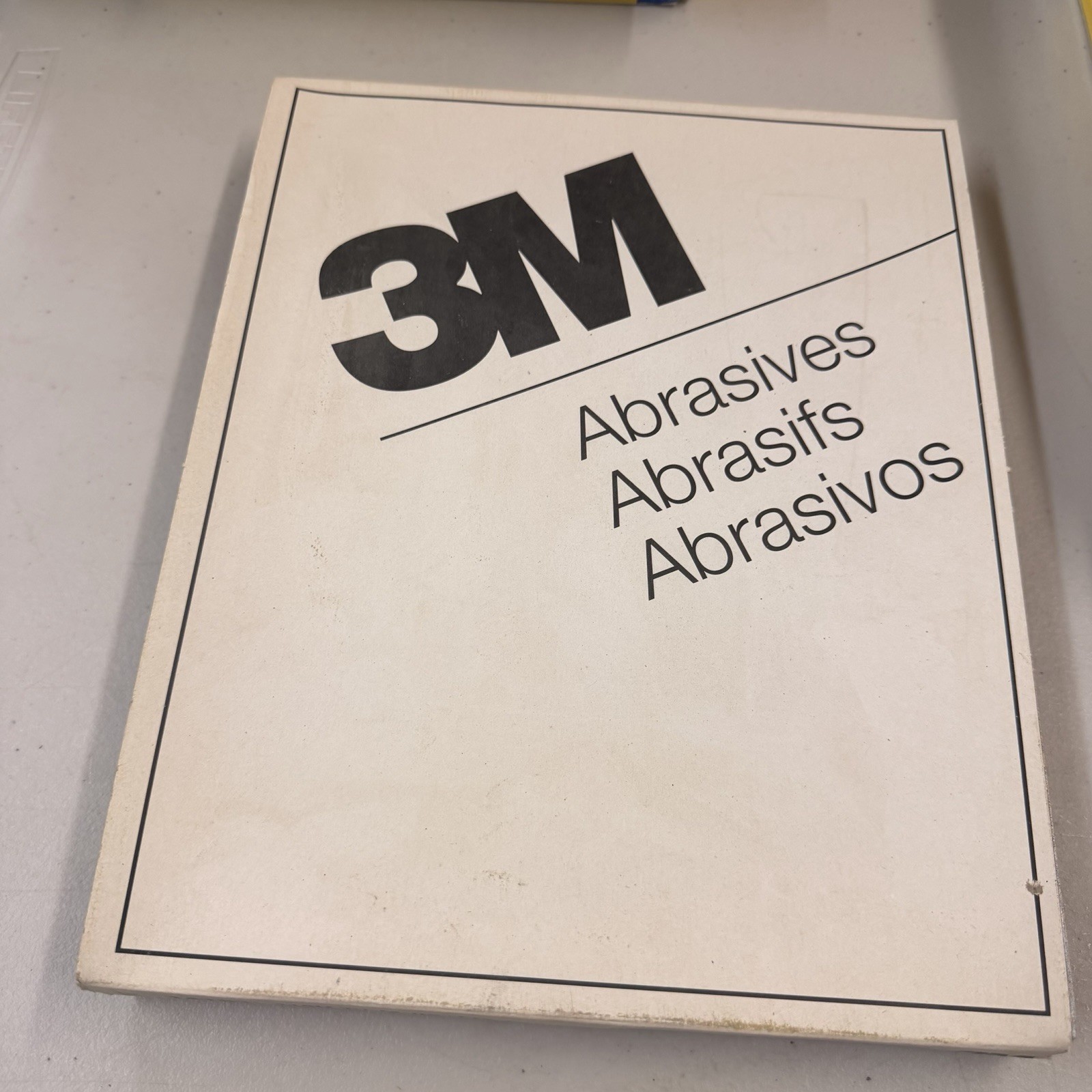 3M 180a Grit Sandpaper Sheets9x11″, 415U Tri-M-ite Fre-Cut #14181 100 Sheets NEW
