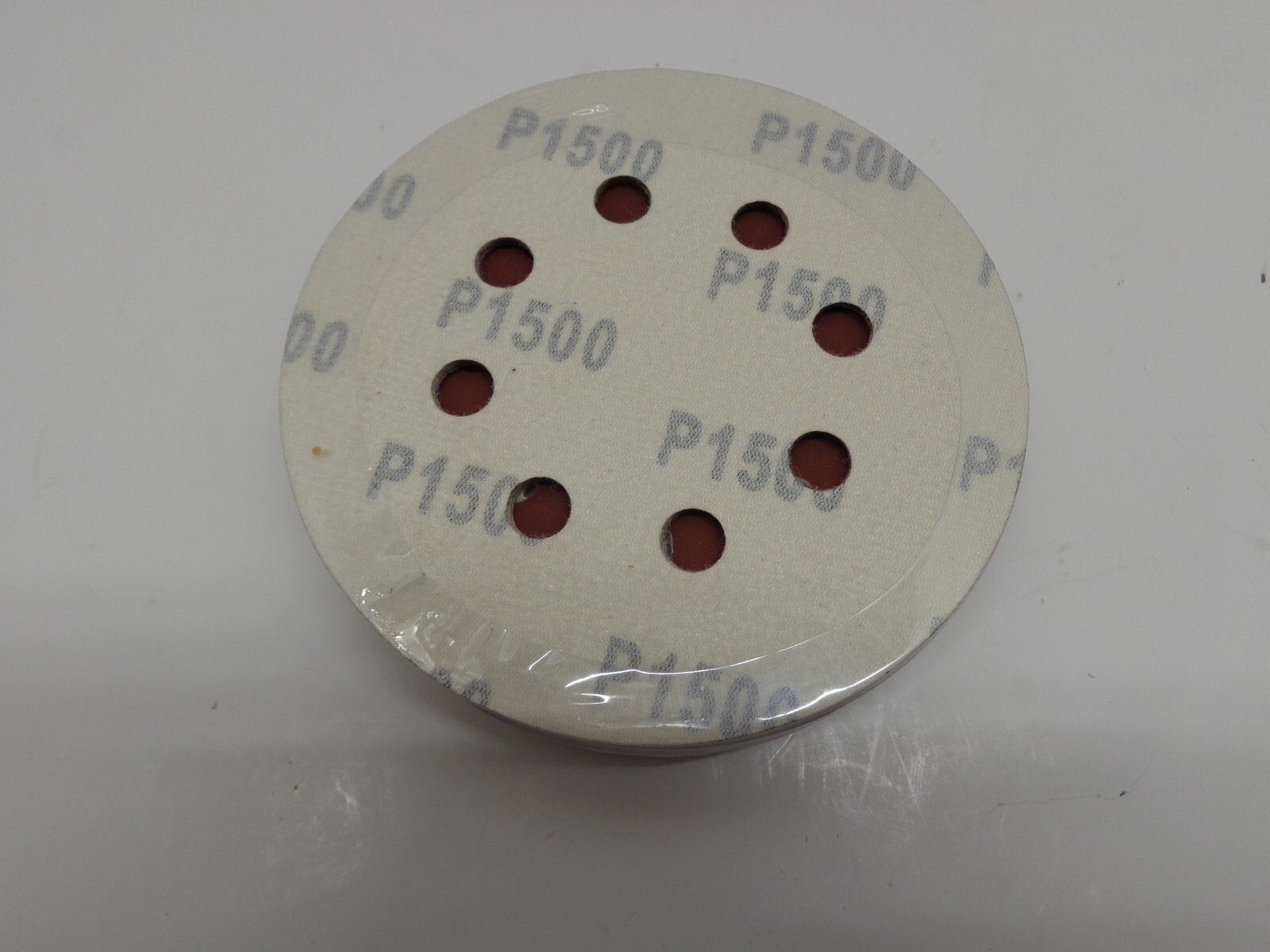 Keen 5″ diameter 8-hole 1500 Grit sandpaper 50 count