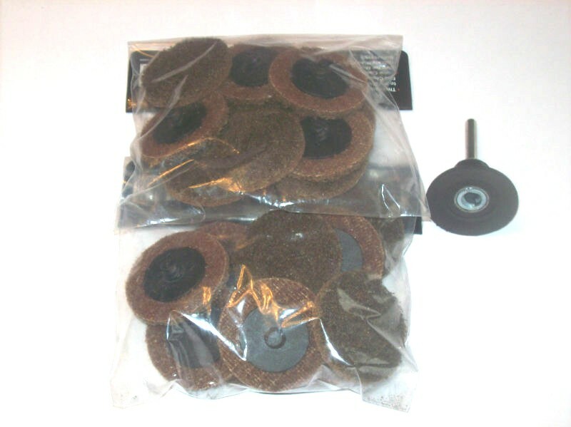 20 IIT 2″ ROLL LOCK SURFACE PREP ABRASIVE SCUFF DISC COARSE COOKIE W/MANDREL