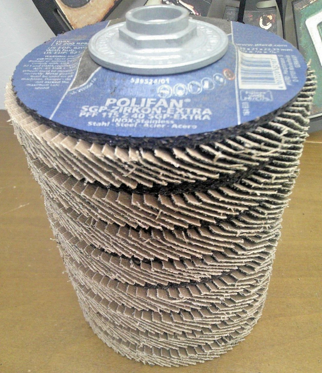 New! Lot of 8 PFERD Polifan Flap Discs 4 1/2″ ~ 40 Grit ~7/8 Threaded Hub #62110