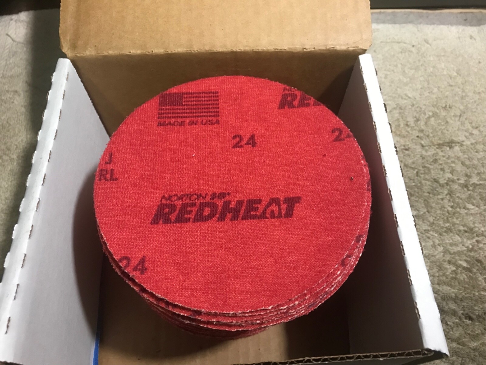 Norton Red Heat 5” Ceramic Alumina Hook/Loop Sanding Discs 24 Grit (box of 50)
