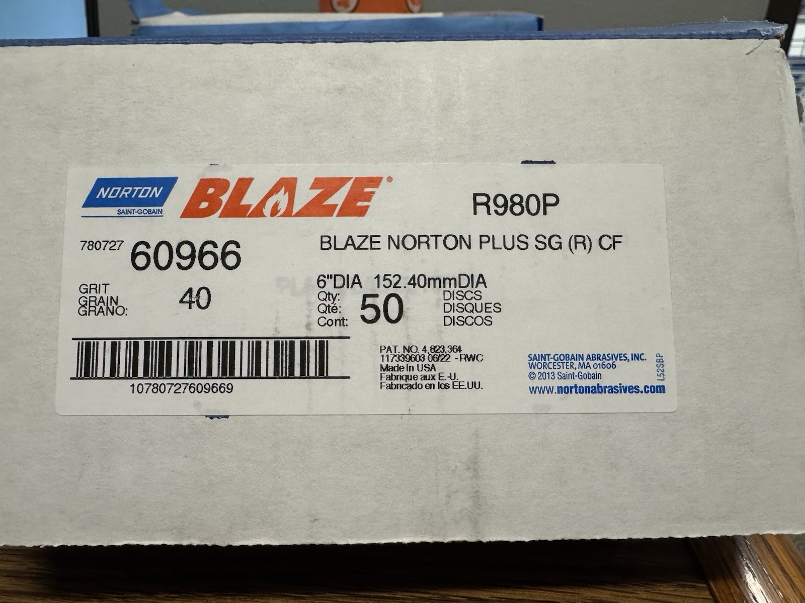 BOX of NORTON BLAZE PLUS 60966 SANDING DISC R980P QTY 50- GRIT 40 -DIA 6″