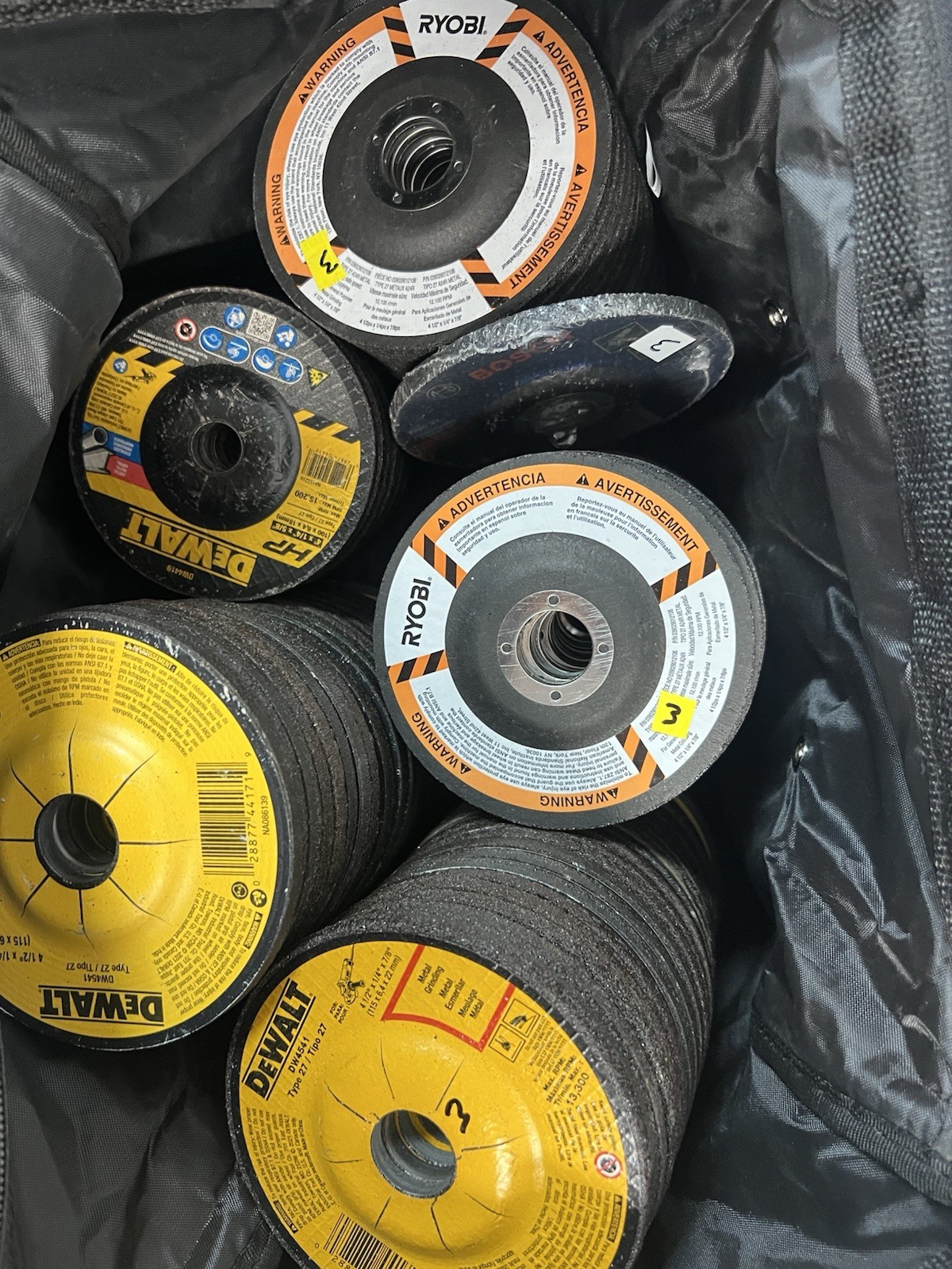 Assorted Bundle Of Dewalt And Ryobi Grinding Wheels 4”-4-1/2″ ~ Total 111 Pieces