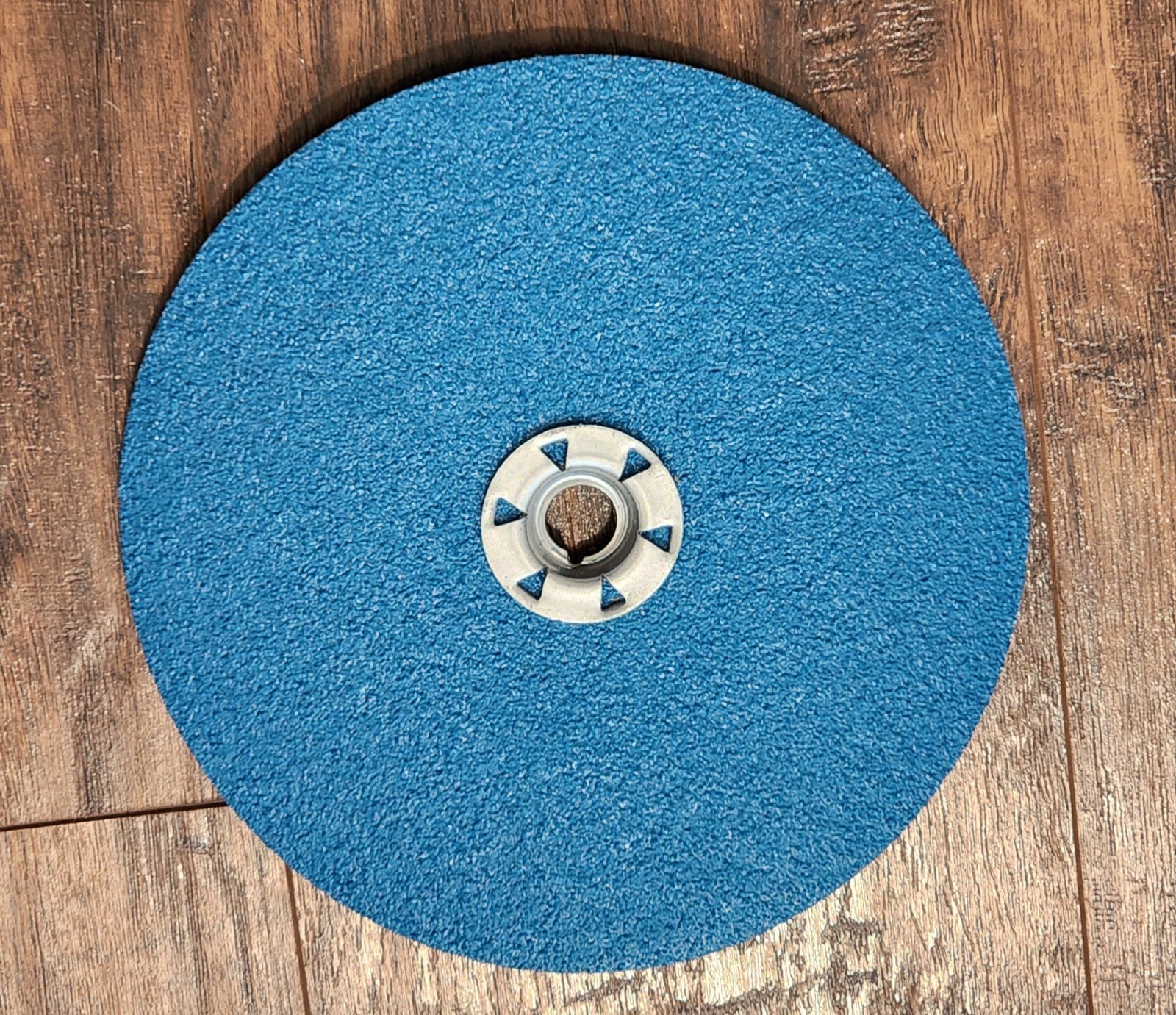 Box Of 15 United Abrasives Sait 51017 Ceramic Fiber Discs 7AS 7 × 5/8-11 50x