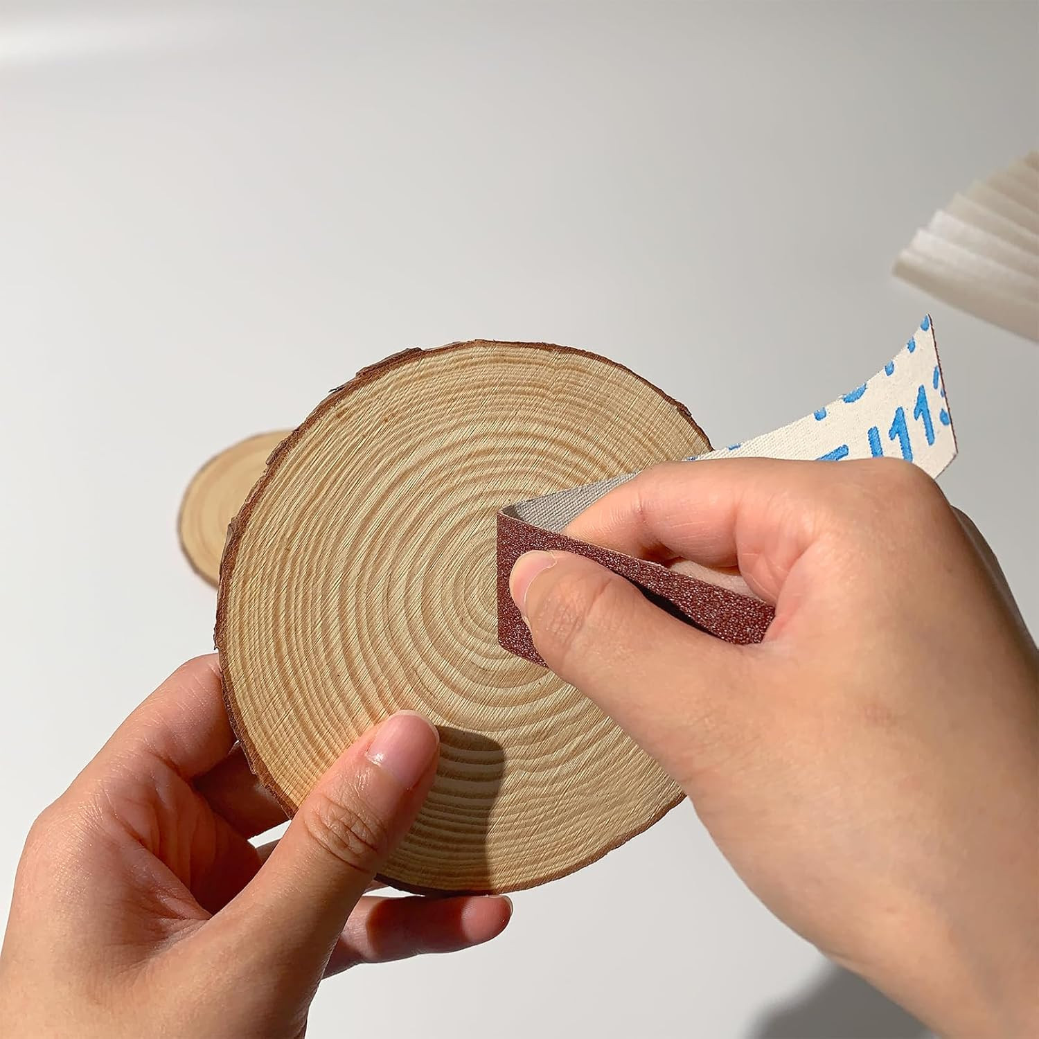 Emery Cloth Sandpaper Roll Aluminum Oxide Coarse To Fine Grit Grinding Polishing