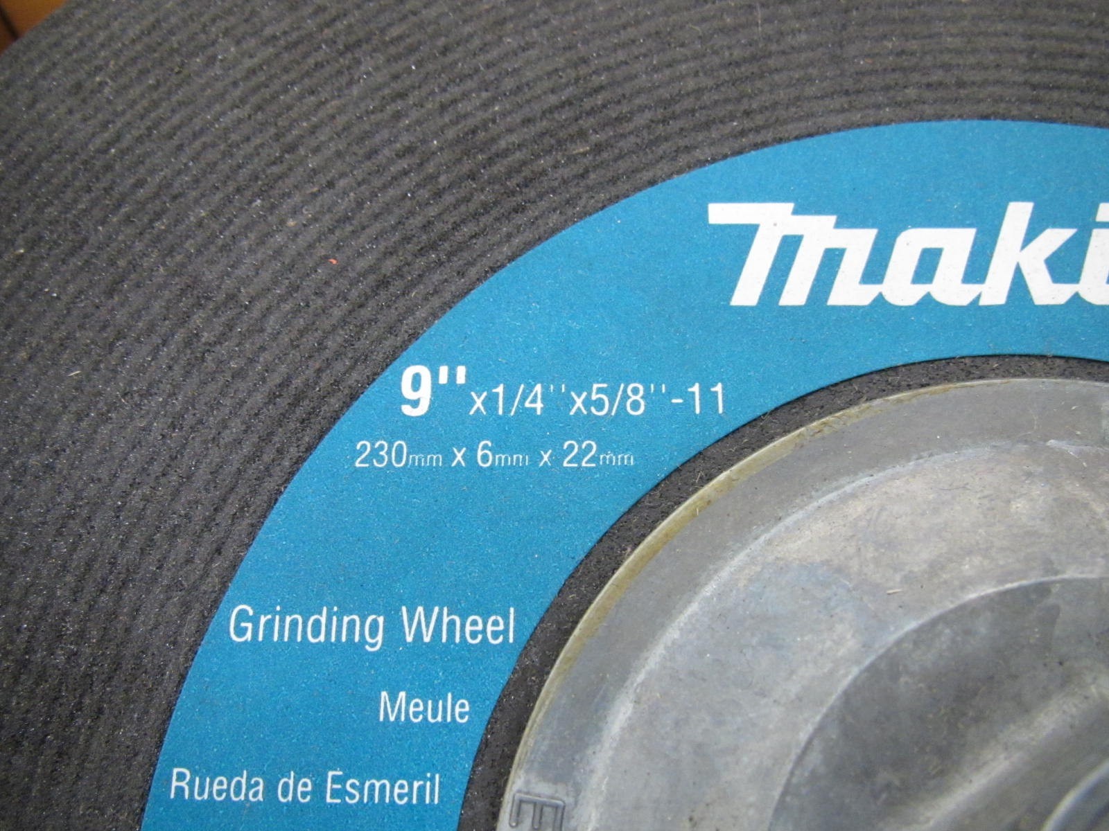 10 x New Makita 741429-B 9″ x 1/4″ x 5/8″-11 24 Grit Hubbed Grinding Wheels