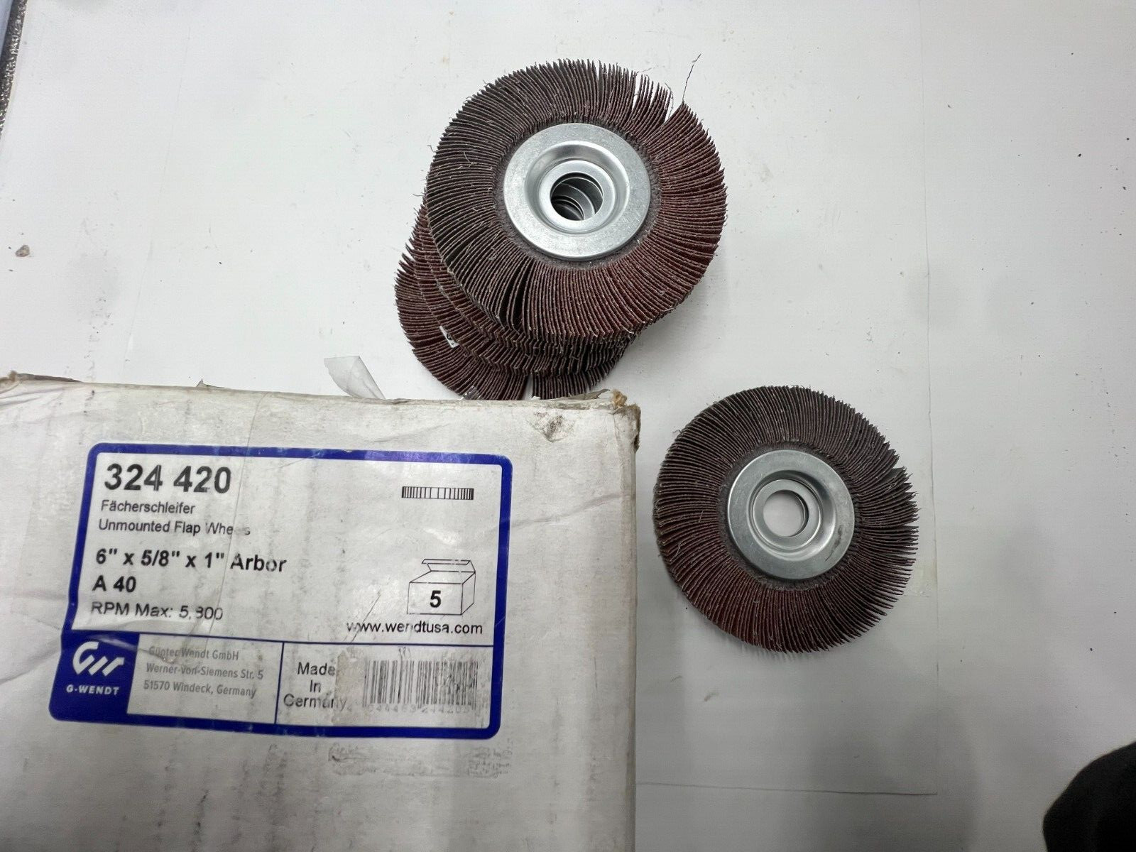 Box of 5 – G-WENDT Unmounted Flap Wheels 6″ x 5/8″ x 1″ Arbor A 40, 324 420