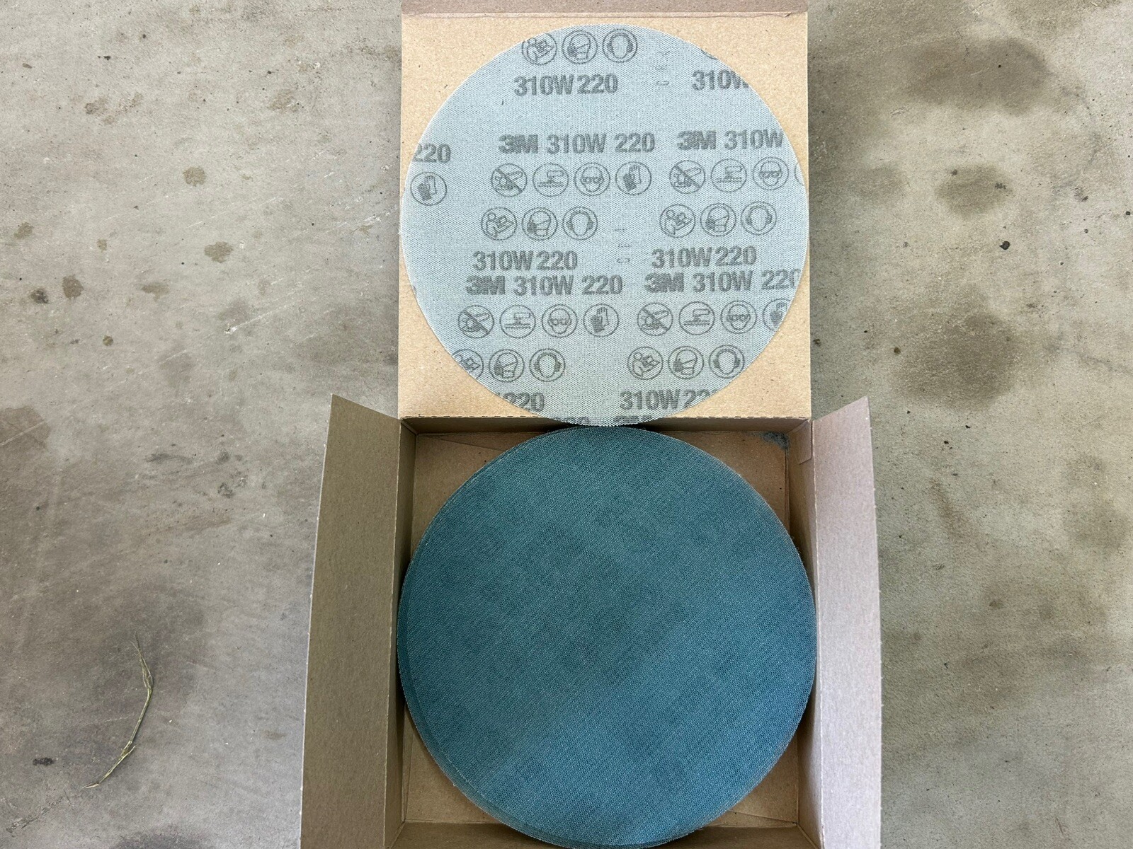 3M 36415 8″ 220G BLUE NET DISC – pack of 25