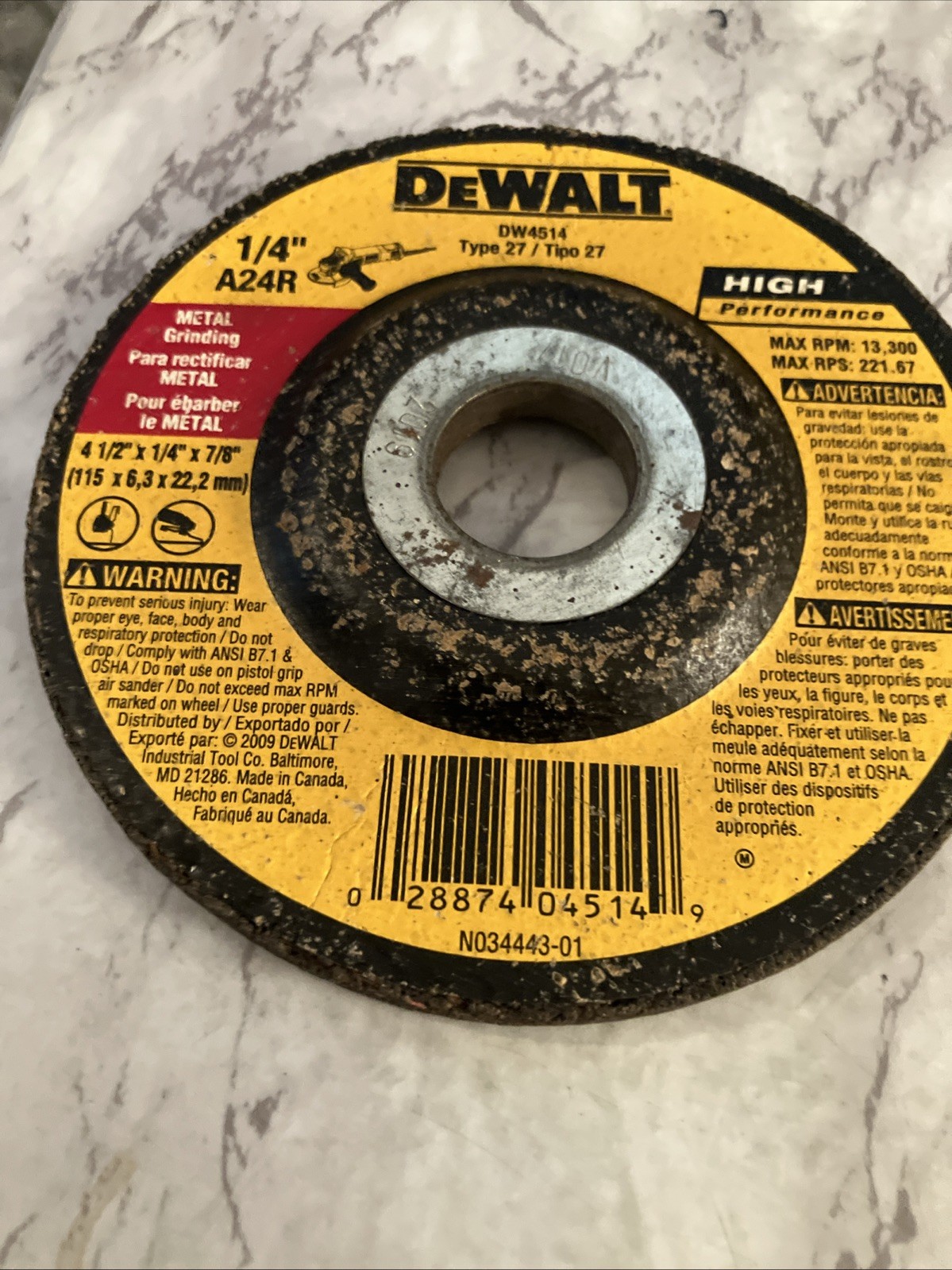 DeWalt DW4514 Metal Grinding Wheel Type 27 4-1/2in x 1/4in x 7/8in