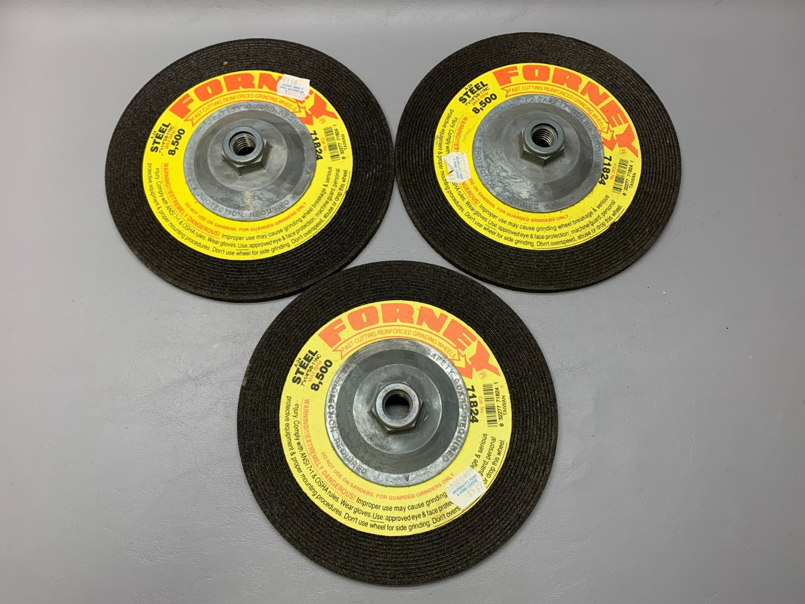 Forney 7″ x 1/4″ x 5/8-11 NC 8500 Max RPM Metal Grinding Wheel 71824- Lot Of 3