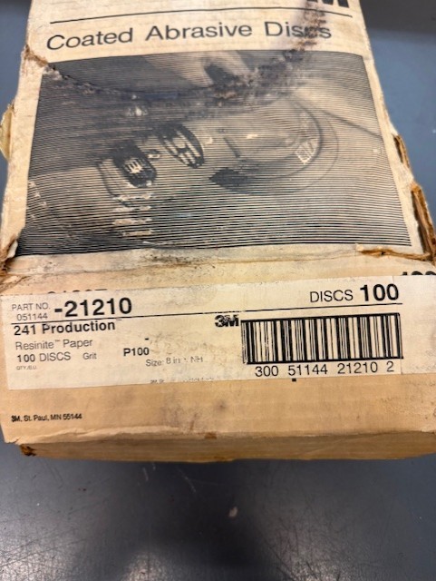3M 8″ P/N 21210 241 Production Resinite Paper P100 Grit Sandpaper (100 pcs)
