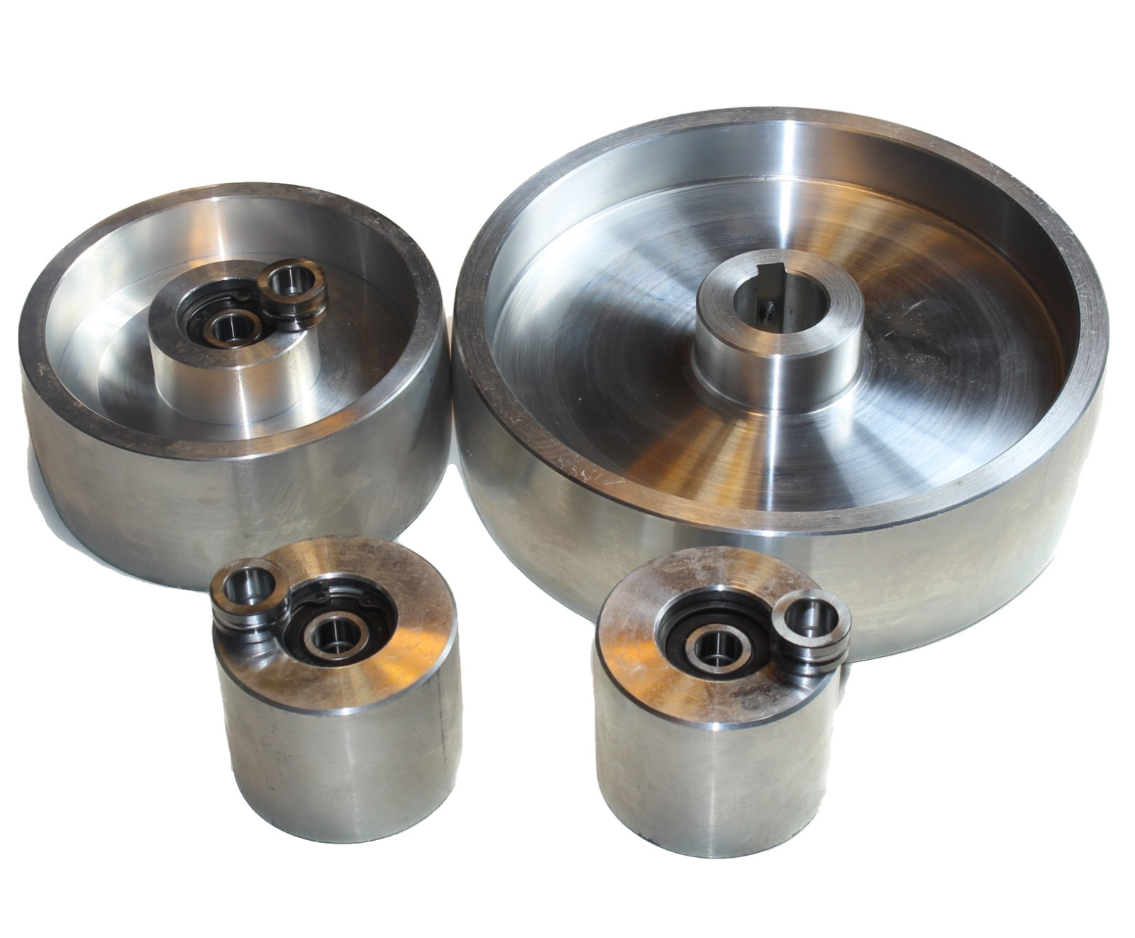 Belt Grinder wheel set – 200 mm Drive-28 mm shaft – 130 mm tracking- 65 mm Idler