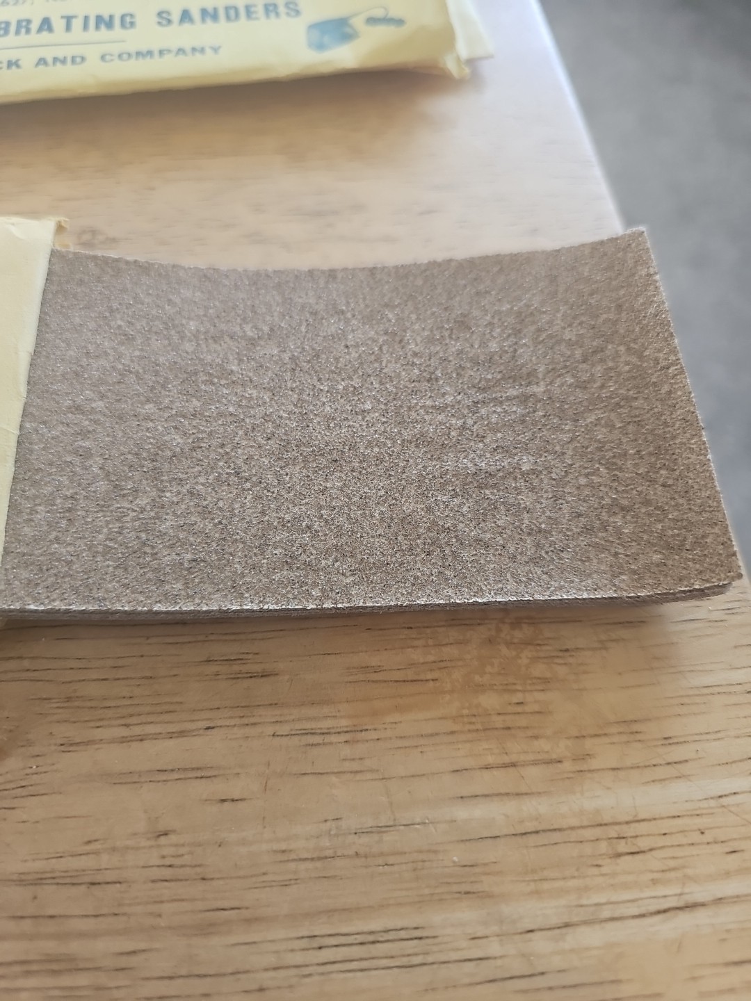 Craftsman Aluminum oxide abrasive Paper, For Vibrating Sanders 3 Pkg C,M,F.