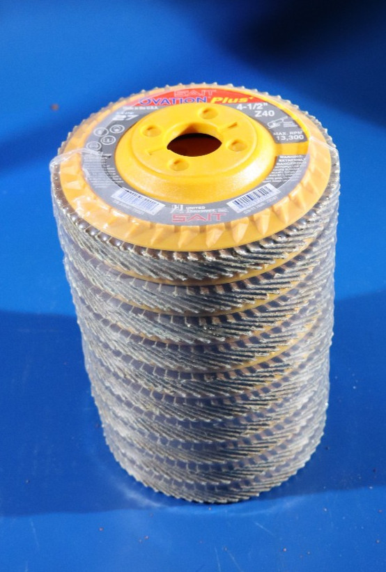 10 SAIT Unied Abrasives Ovation Plus Type 27 Flap Disc 4 1/2″ Max RPM 13,300