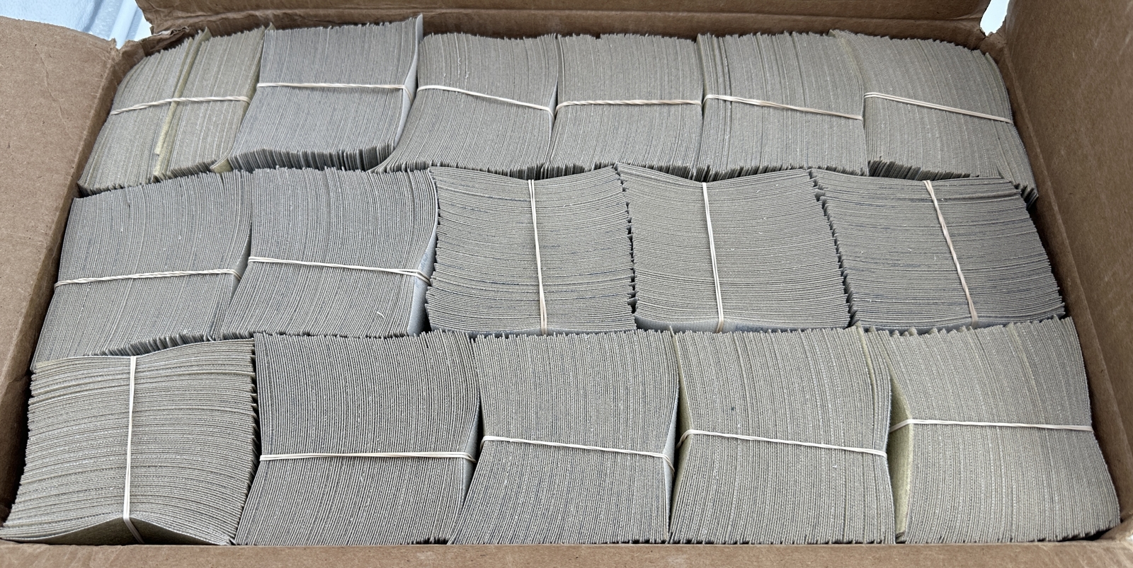 (Case of 3200 sheets) Uneeda Sandpaper Sheets 3 x 4. 25″ Ekastorm Grit #220