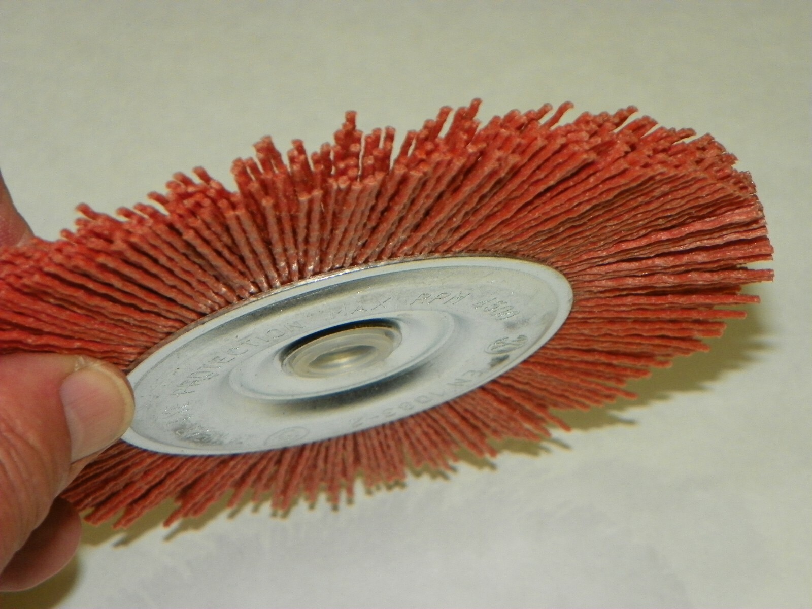CLOSEOUT Synthetic Bristle Wheels 4″ or 6″