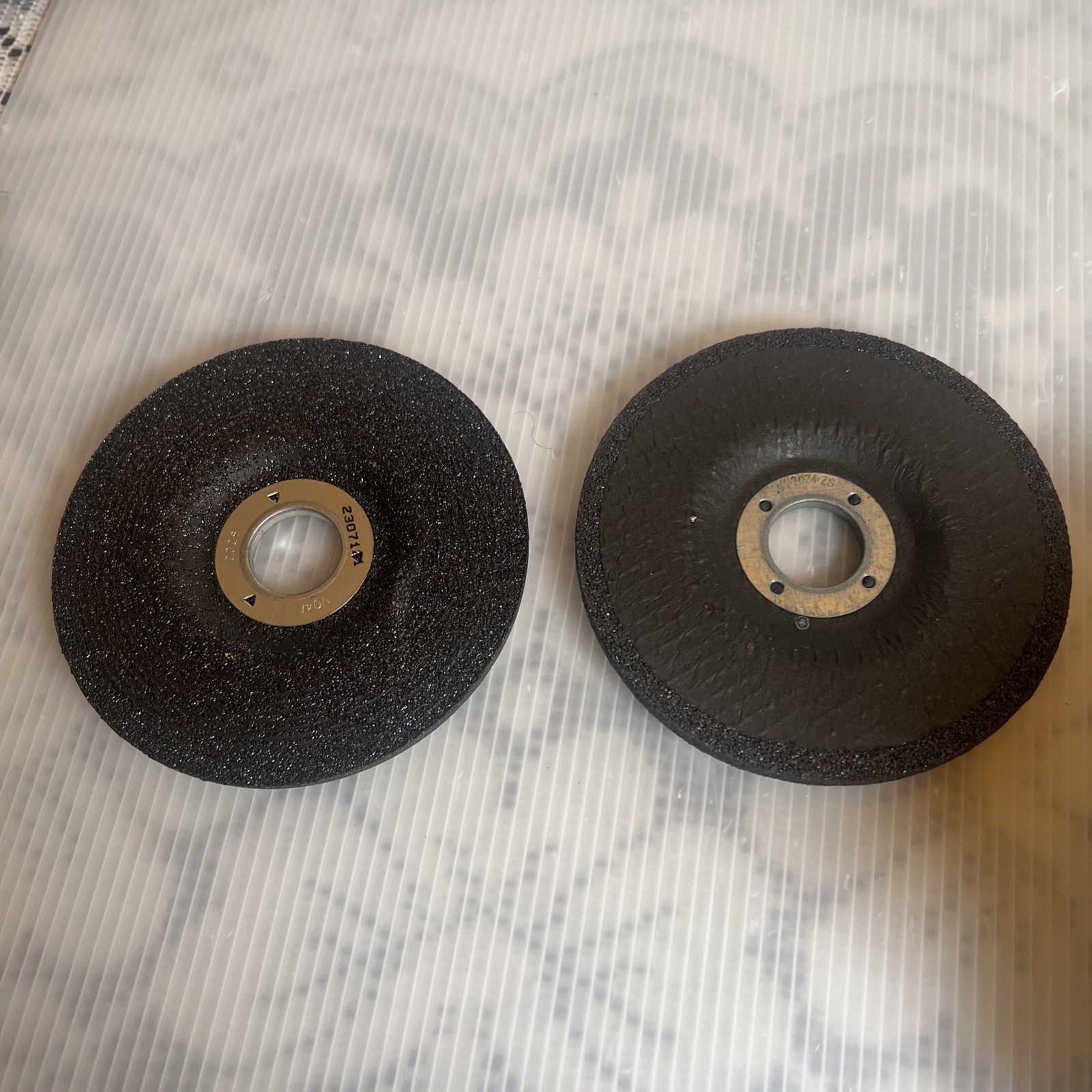 DeWalt Grinder Metal Wheel Disk 4 1/2″ x 1/4″ x 7/8″ Type 27 (DW4541) Lot Of 2