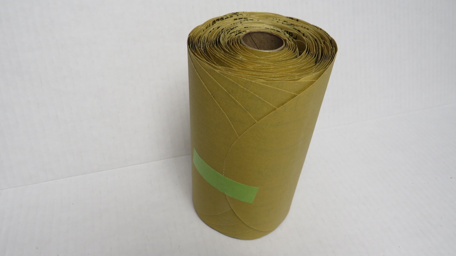 3M GOLD PAPER DISC ROLL 216U P320 A-WEIGHT 6 INCH X NH 175 DISCS MPN: 96434