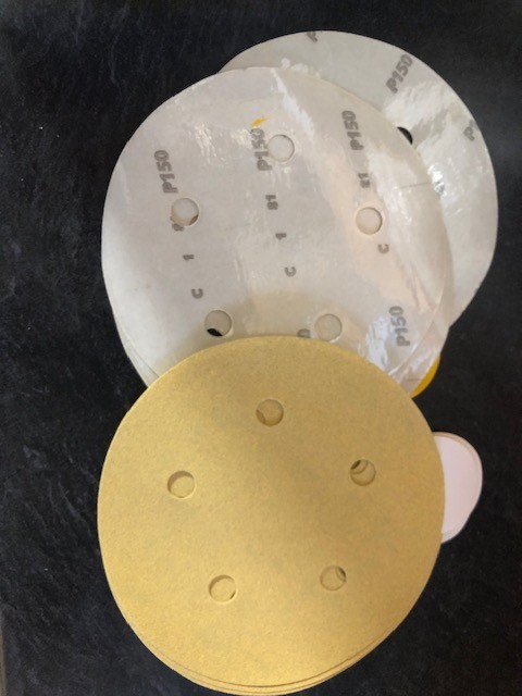 300 Pieces Sia Siarun PSA 5 Hole Tab 5″ Gold Aluminum Oxide Discs P150 Grit