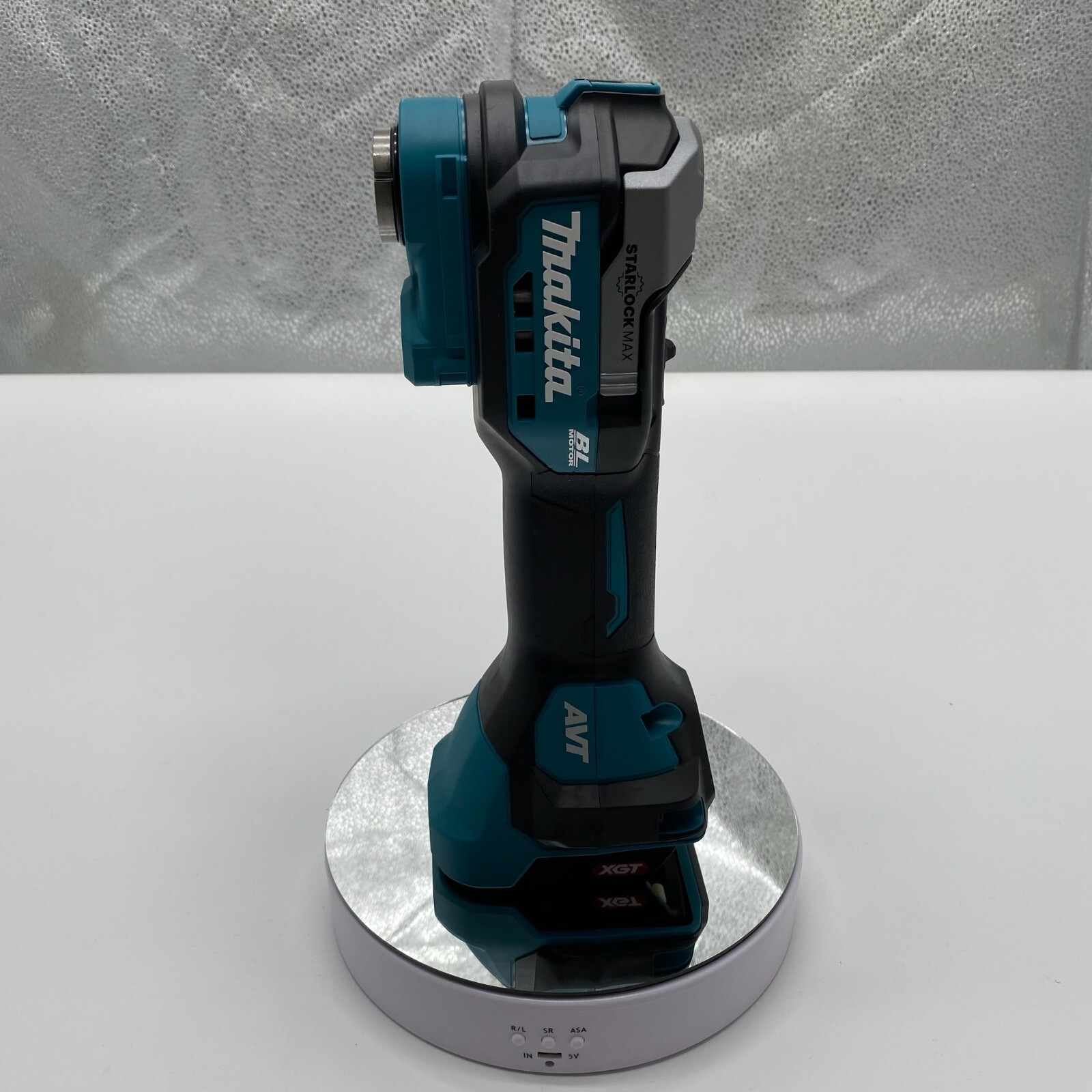 Makita TM001GZ Rechargeable Multi-Tool 40Vmax Body with Tool Box no Battery