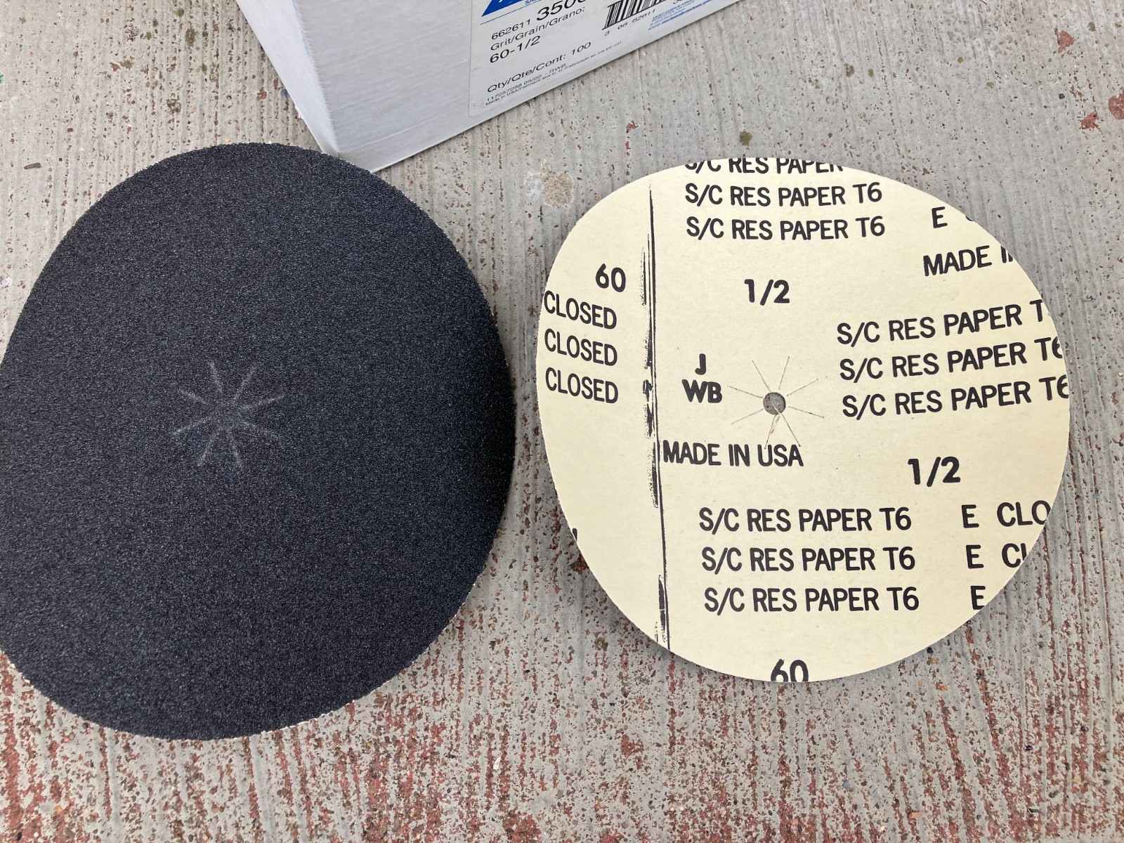 (100PK) 60 – 1/2 GRIT NORTON 662611-35066 FLOOR SANDING Disc 7″ X 5/16″, H425