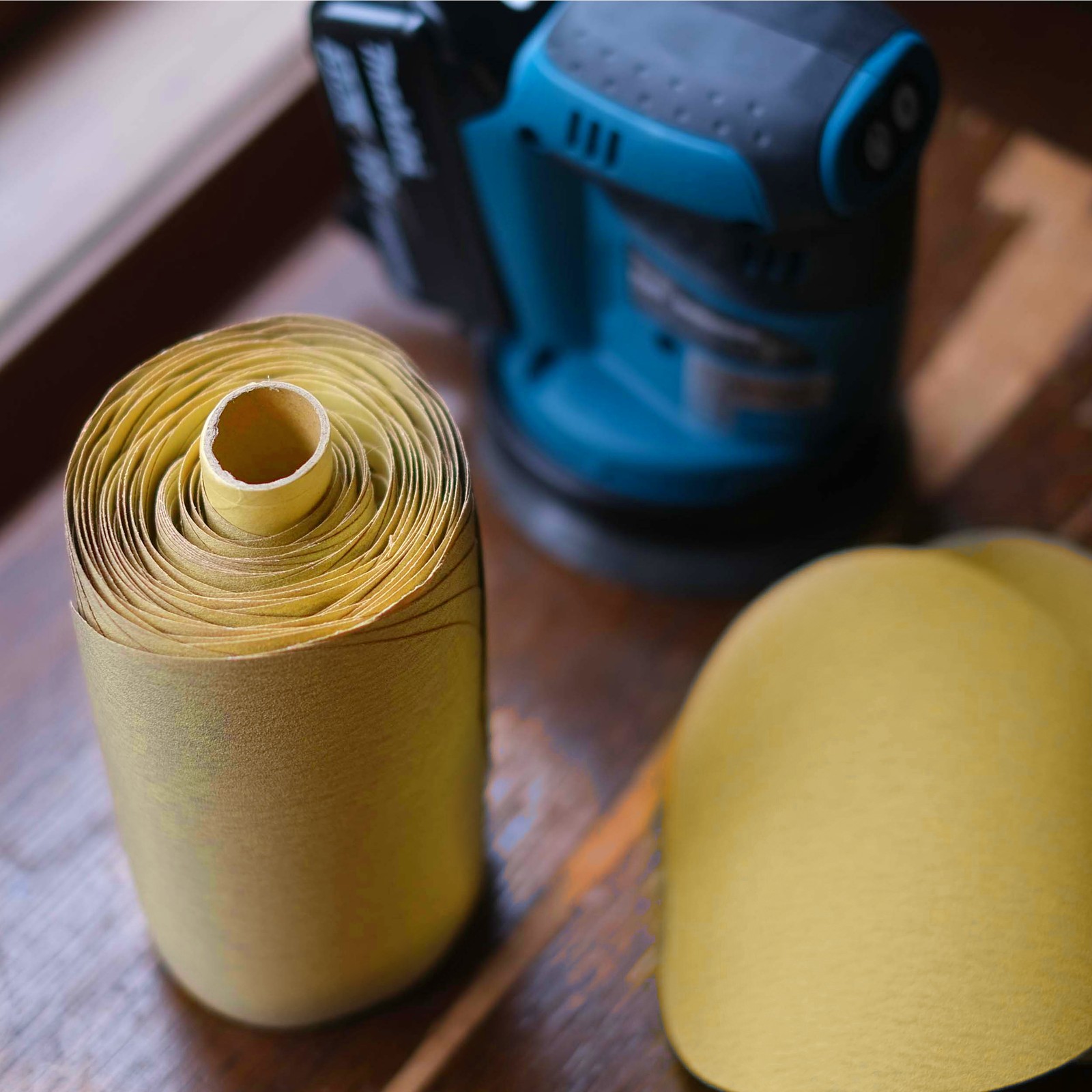 ABN 80 Grit Sandpaper Roll – 6 IN Round Sanding Discs with Adhesive Back, 100Pc
