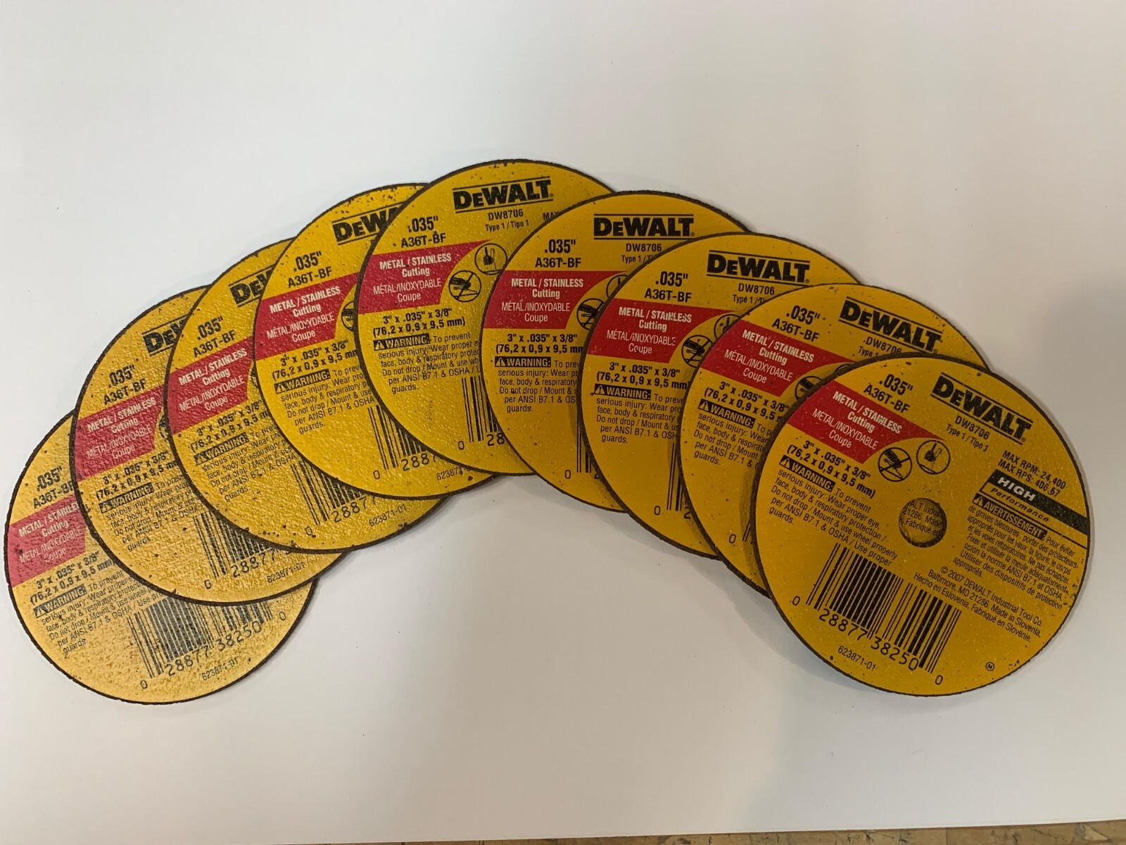 DeWalt DW8706 3″ x .035″ x 3/8″ Steel & Stainless Type 1 Cutting / Cutoff Wheel