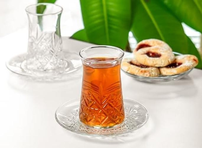Set of 6 Clear Glass 5.5 Fl Oz Cut Glass Tea Cups with Saucers – Clear