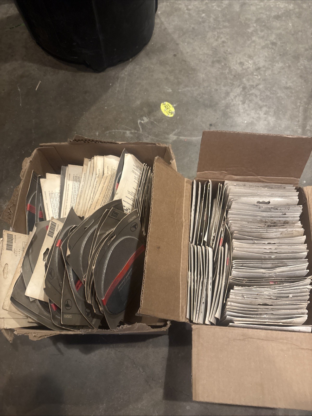 Lot Of 122 Packs Of Various Sizes And Grids Of VTG Sears Sanding Discs
