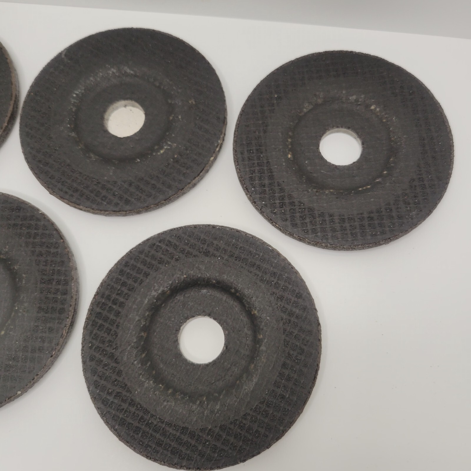 DeWalt DW4514 4-1/2″ x 1/4″ x 7/8″ General Purpose Metal Wheel,5 Pack (Open Box)