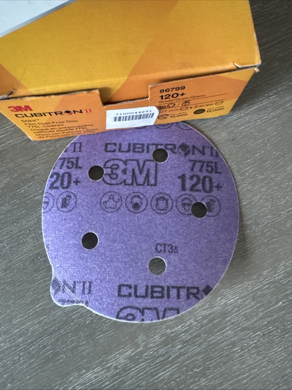3M Cubitron II Stikit Film Dust Free Disc 775L-Linered 120+ 5 Hole 50 Pack 86799