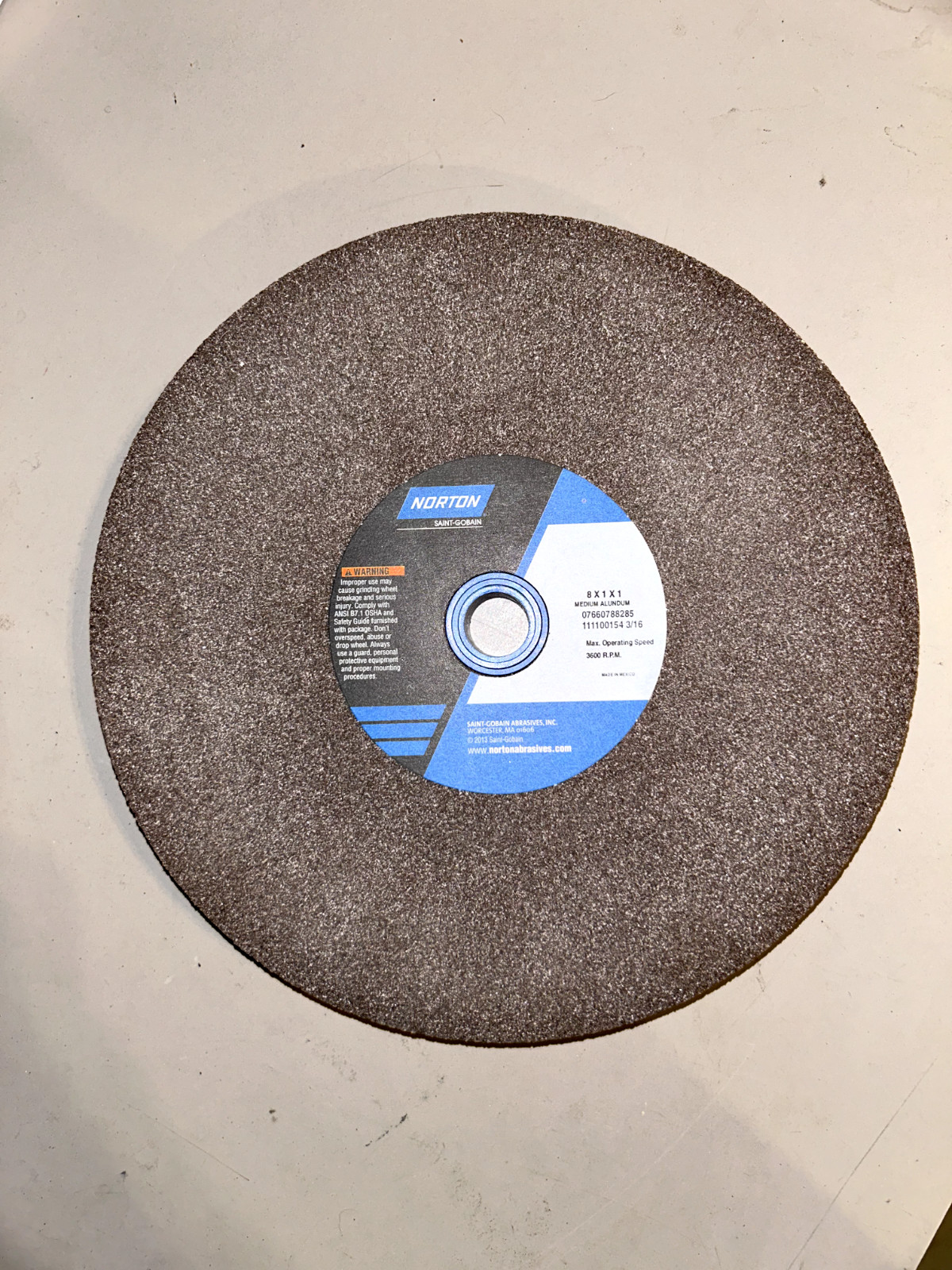 Norton Saint-Gobain 8x1x1 Grinding Wheel General Purpose 60 Grit