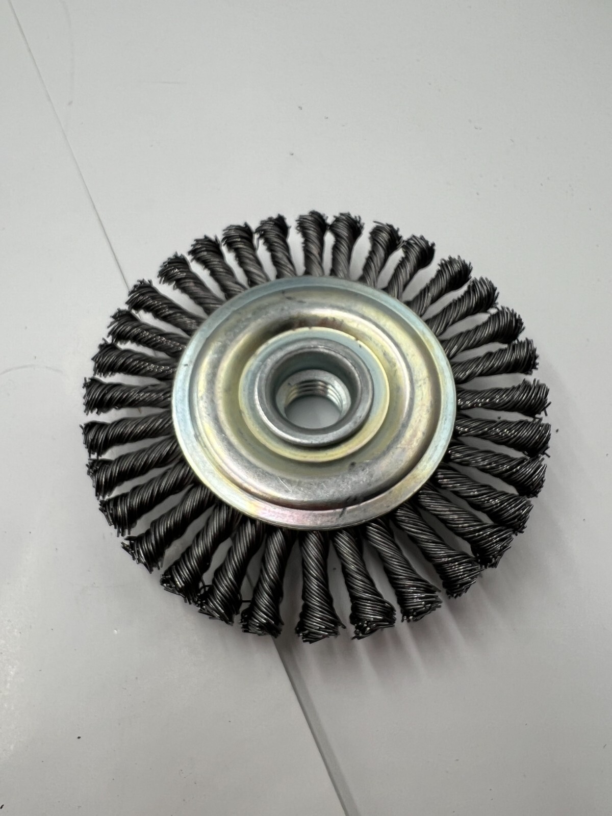 Box of 10 Saint-Gobain Knotted Wire Wheel 66253370022 4″X.020X5/8-11 Stringer