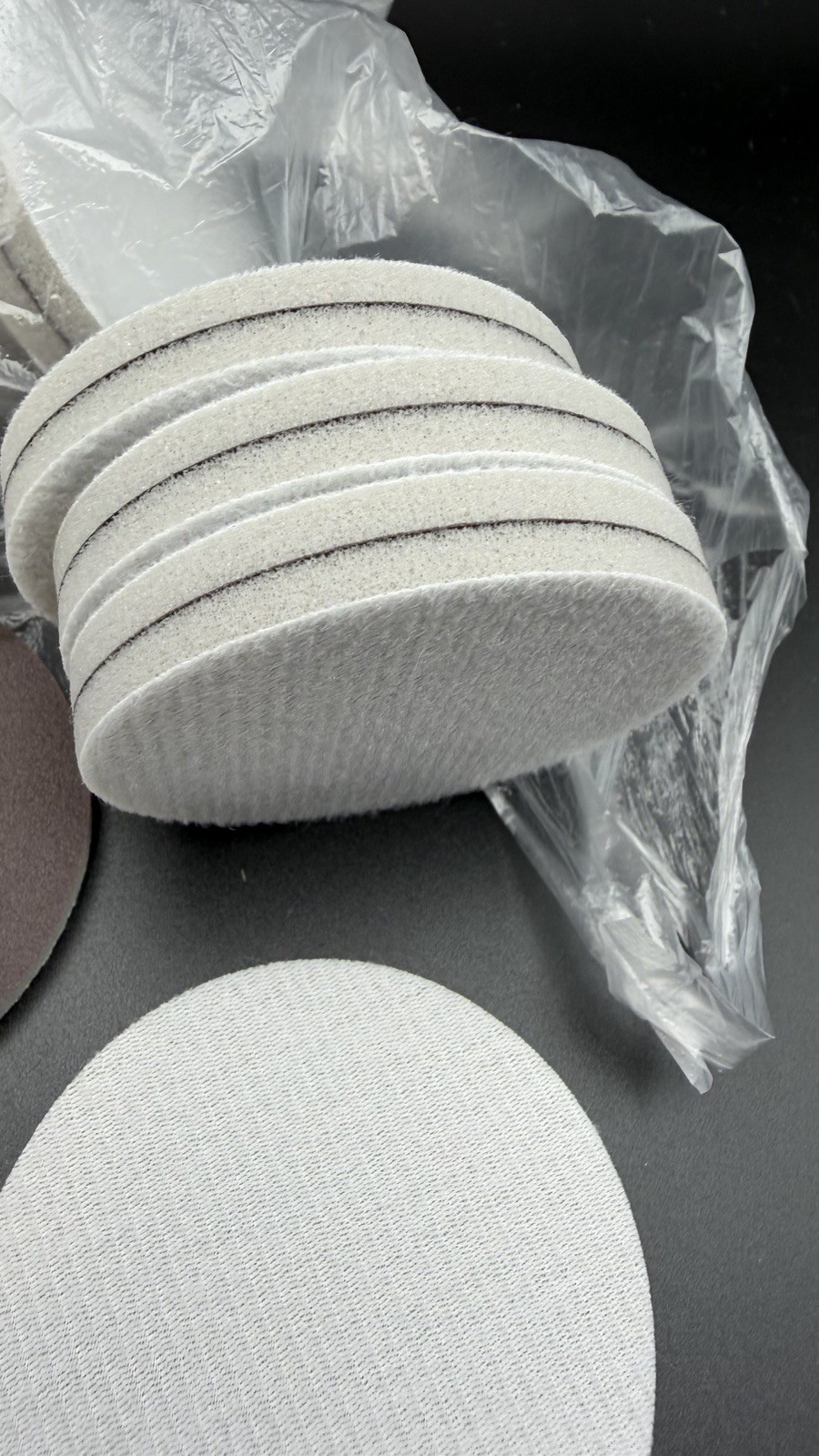Uxcell 60pcs 3-Inch Sanding Sponge Hook and Loop Sanding Disc Corundum 2000 Grit