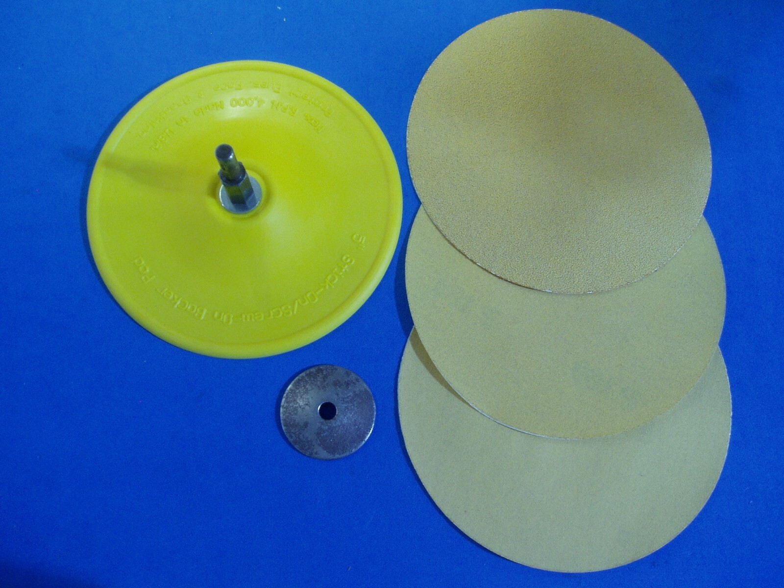5″ UNIVERSAL SANDING DISC BACKER PAD WITH 3 SANDING DISCS PSA STICK ON DISCS