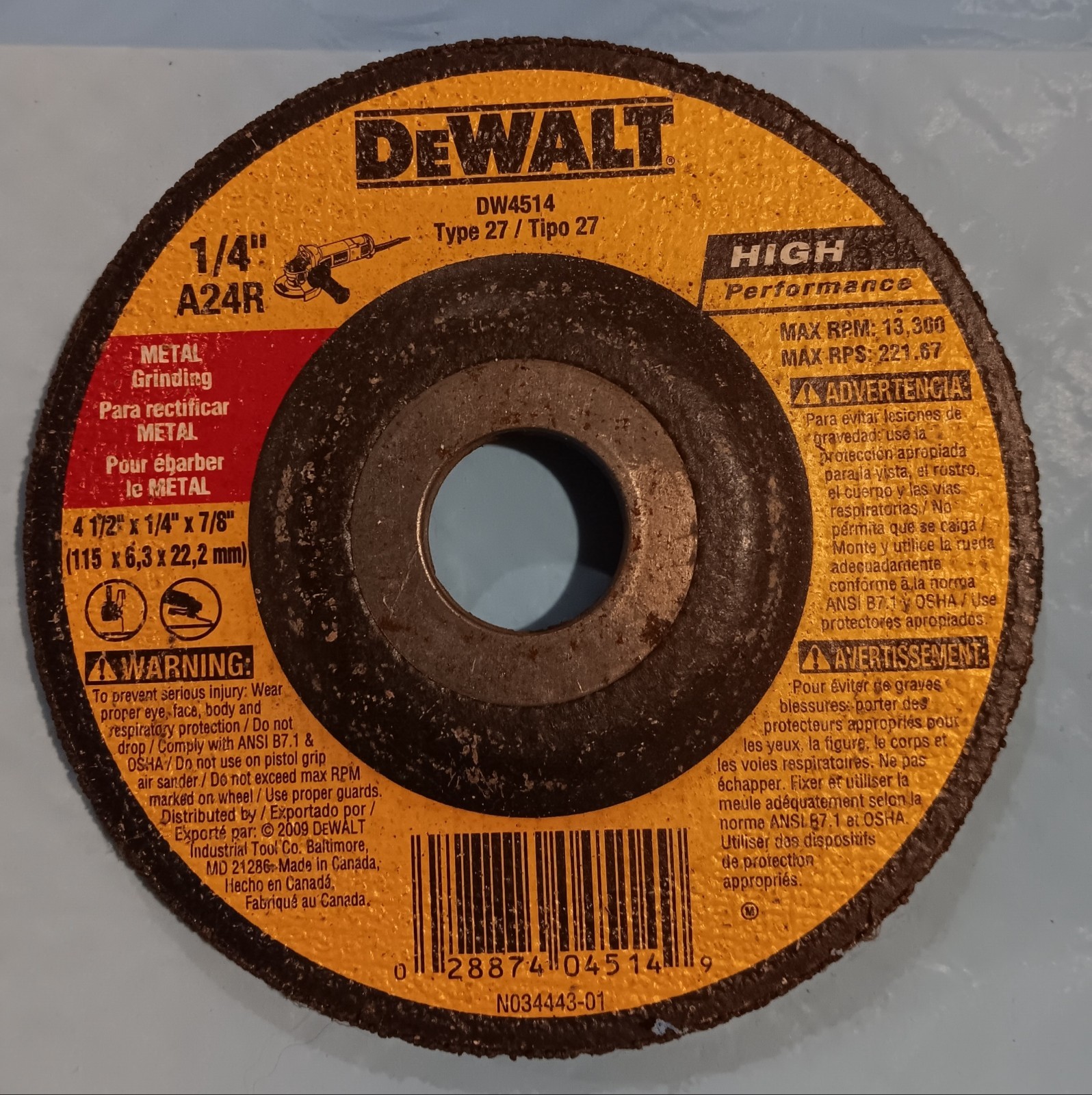 DeWalt DW4514 Metal Grinding Wheel Type 27 4-1/2in x 1/4in x 7/8in