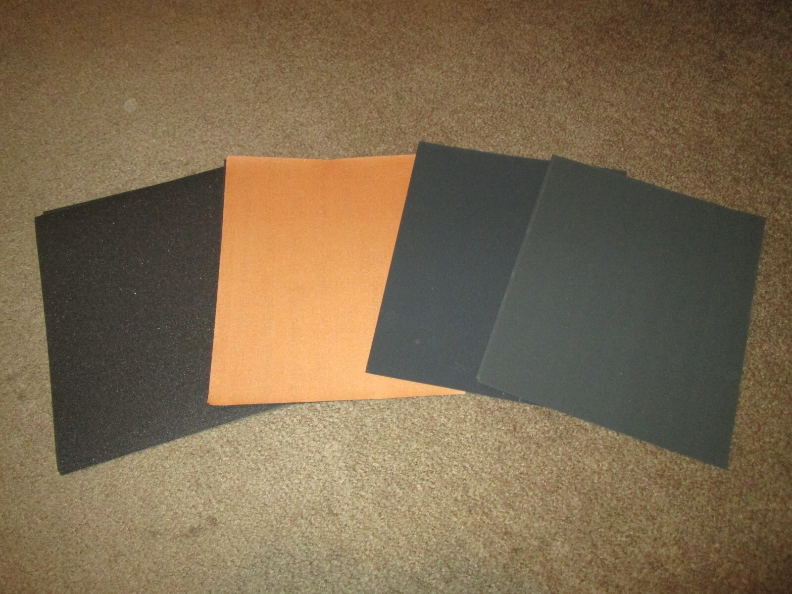 SANDWET/SANCAP/CARBORUNDUM 220/400/500 FINE GRIT SANDPAPER – LOT OF 25