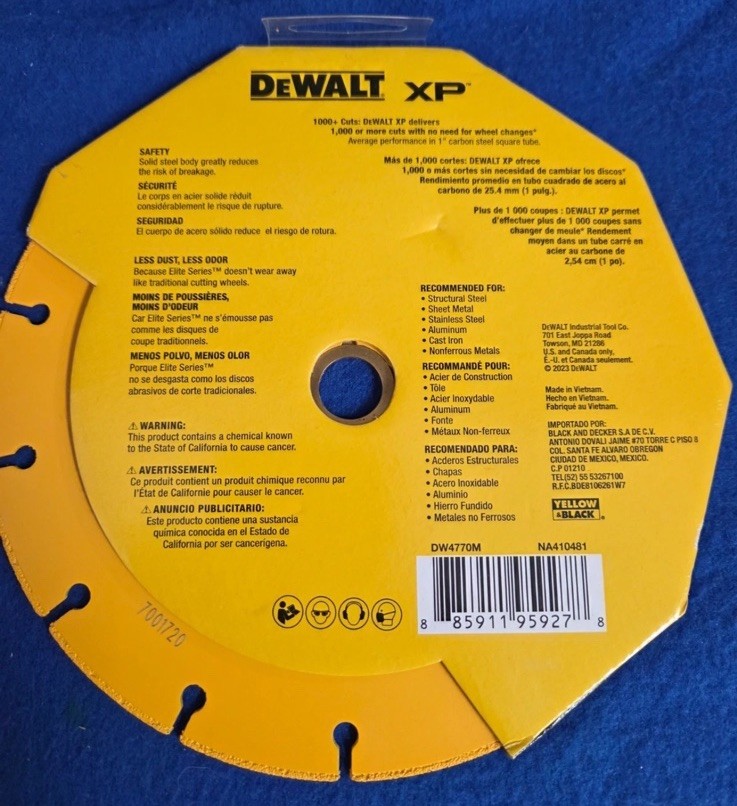 Lot Of 2 – DeWalt XP DW4770M Metal Cutting Wheel XP 7″ D X 7/8″ Diamond Arbor