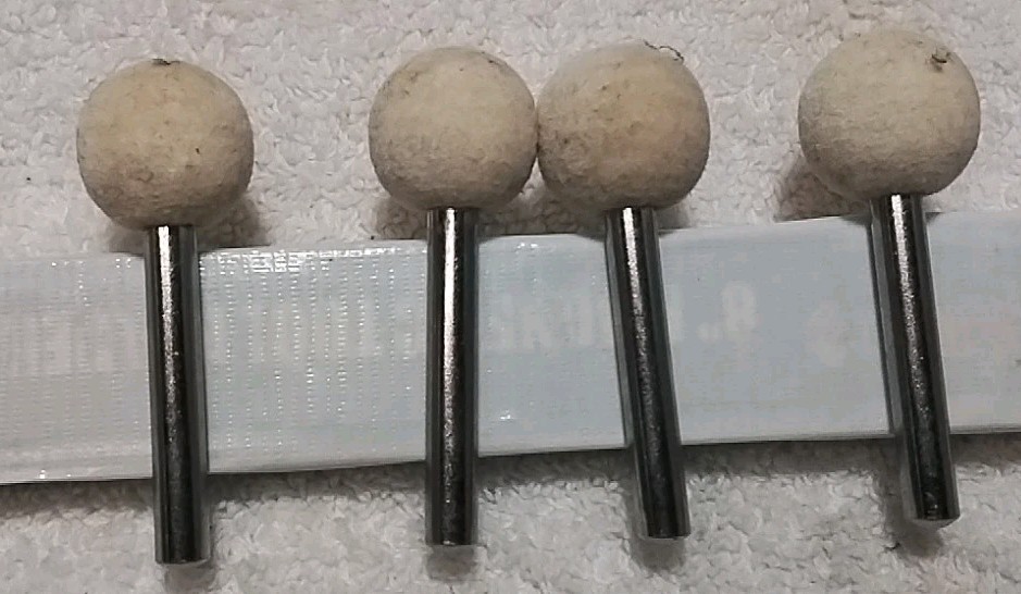 4pc 1/4″ SHANK 3/4″ BALL MOUNTED FELT POLISHING BOB’S
