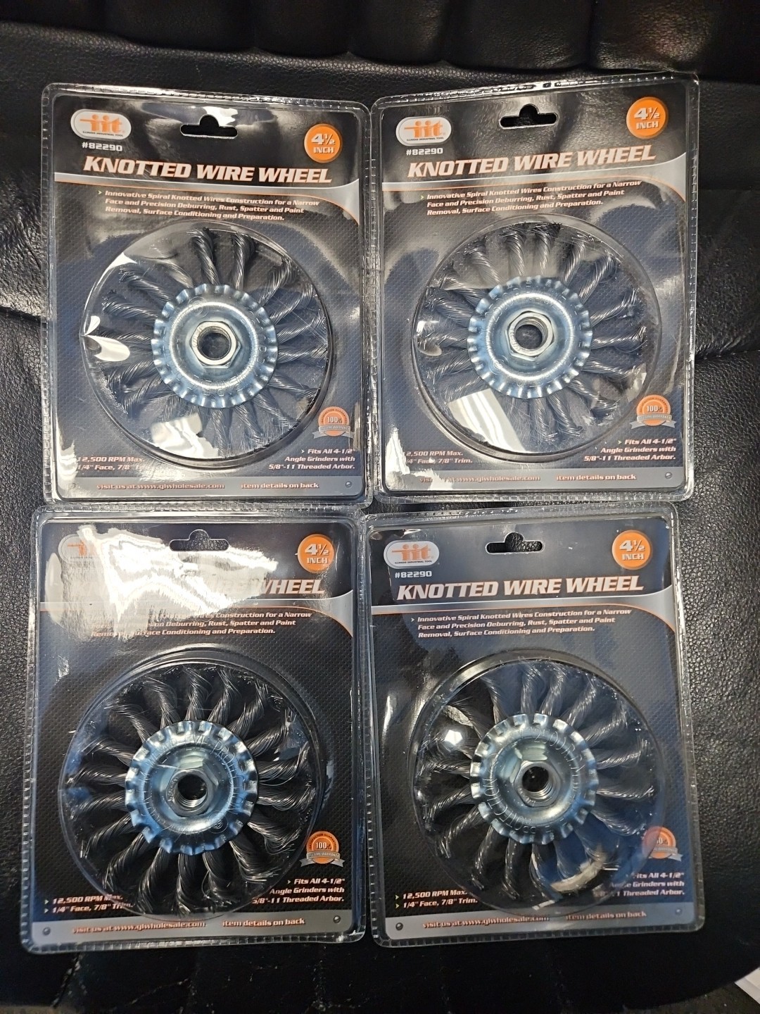 4 ILLINOIS INDUSTRIAL 4-1/2″ COARSE KNOTTED WIRE WHEELS 5/8″-11 ANGLE GRINDER