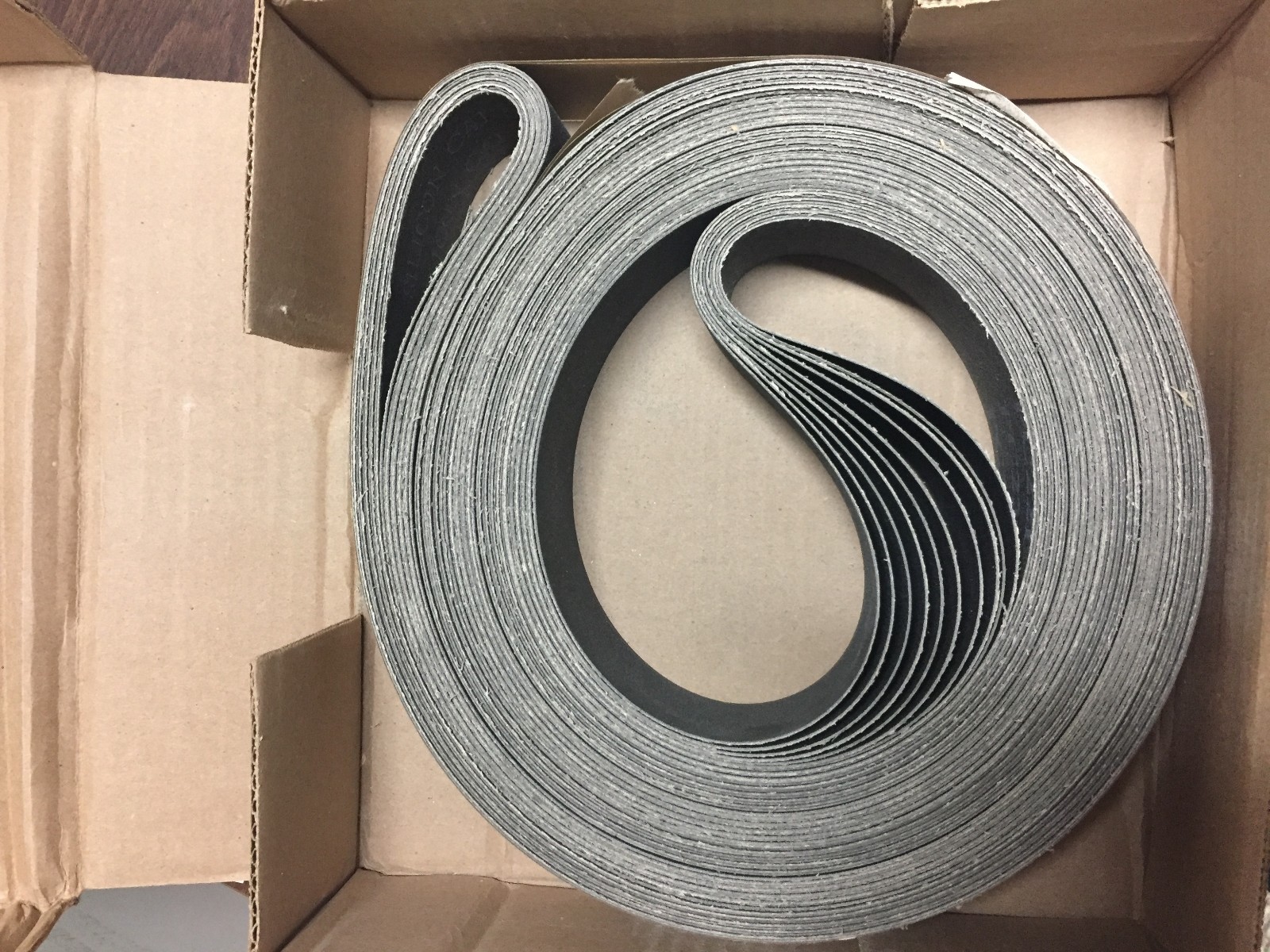 ARC ABRASIVES 72699ARC Sanding Belt SC POLY, 3″W x 132″L, 150 Grit