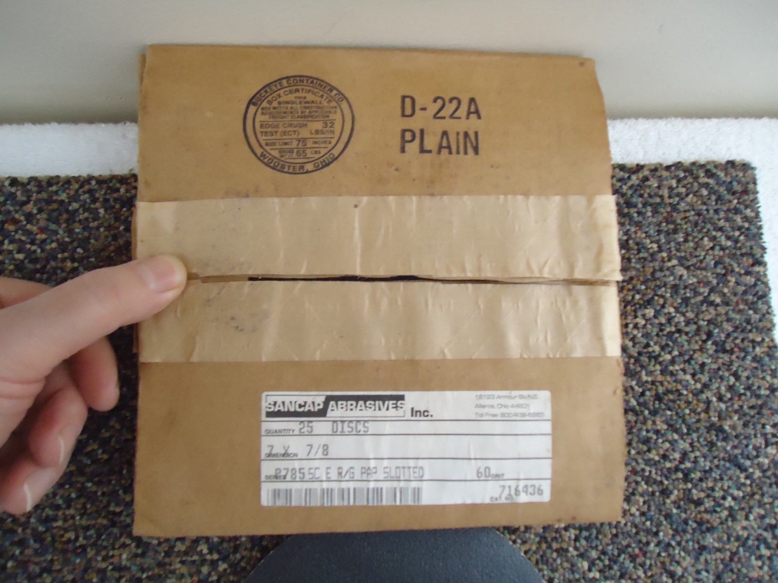 ” NIB ” Sancap Abrasives 25 Discs 7 X 7/8 Slotted 60 Grit ” Free Shipping “