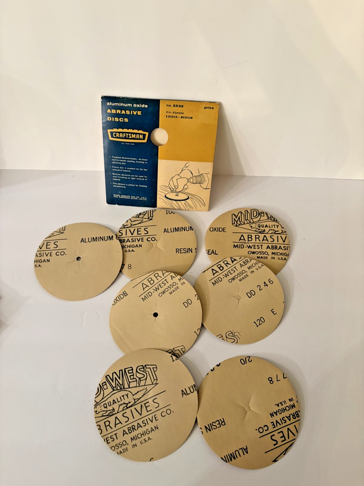 VTG Craftsman & Carborundum Aluminum Oxide Abrasive Discs various grit (30 disc)