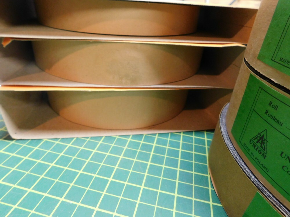 Aluminum Oxide Emery Cloth Sandpaper 60,100,120,180,220,240 Grit 50 Yd Roll