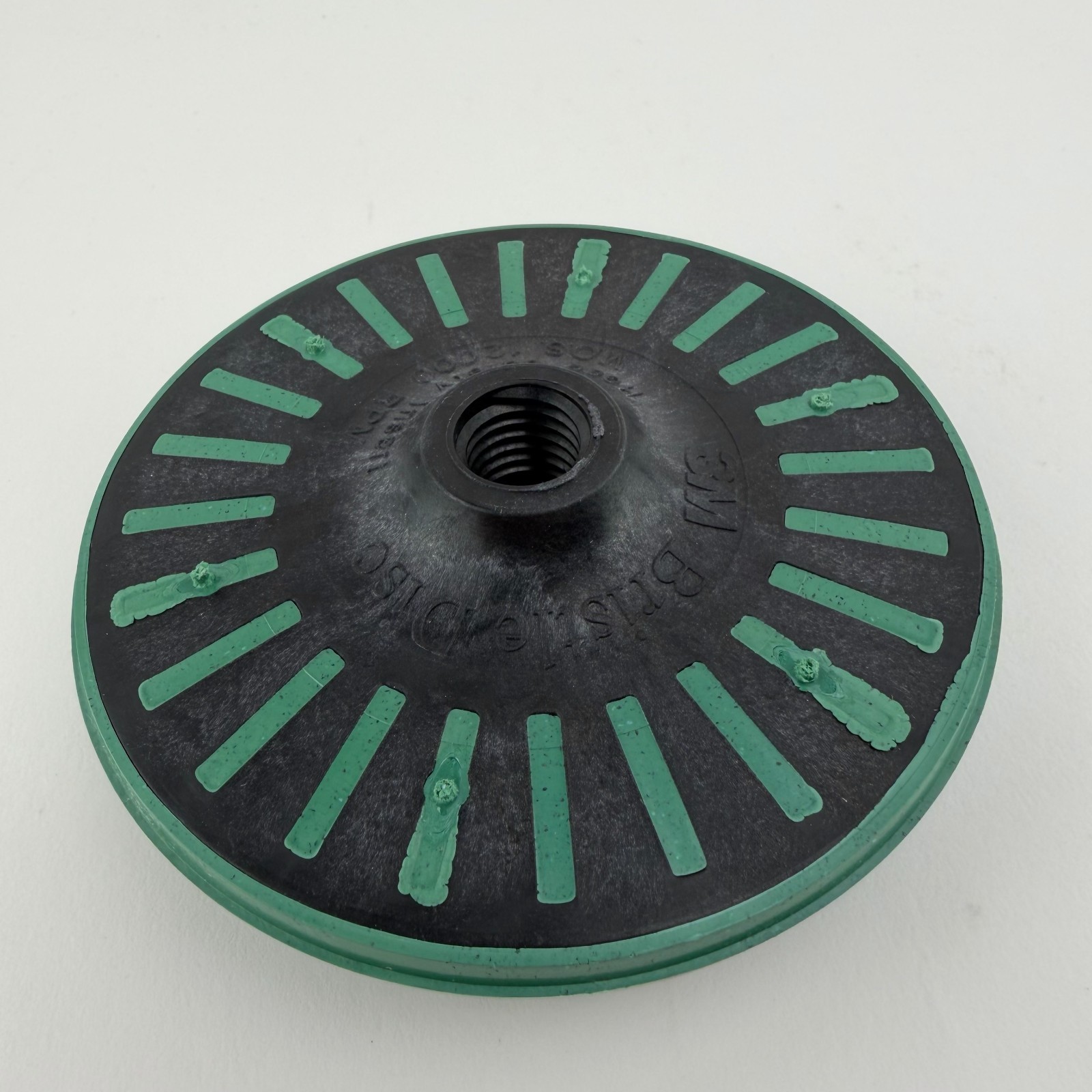 (5) NEW 3M Bristle Discs 50 Grit 4.5″ 0 X 5/8 in 11 OEM 50 grade lot of 5 24241
